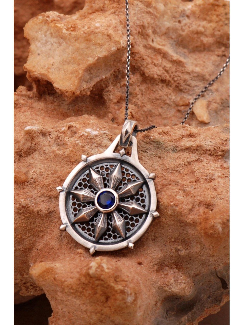 Valentinstagsgeschenk Nisan Kette und Anhänger Set, Antikes Kompass-Design mit Saphir – 925 Silber Herren- und Damenkette