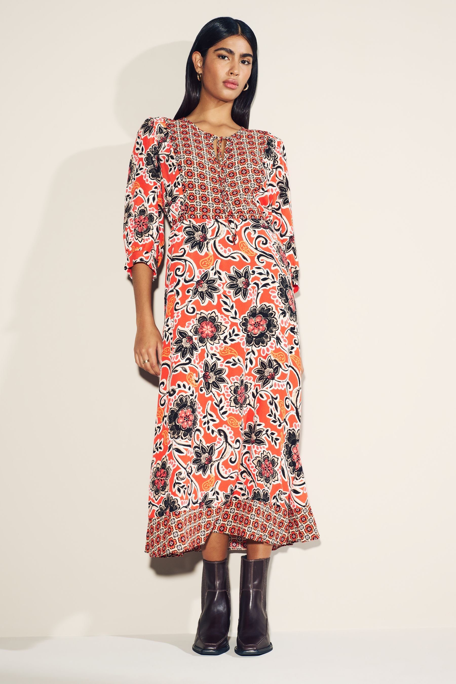 Myleene Klass Midikleid Myleene Klass Boho-Midikleid mit Mix-Print (1-tlg)