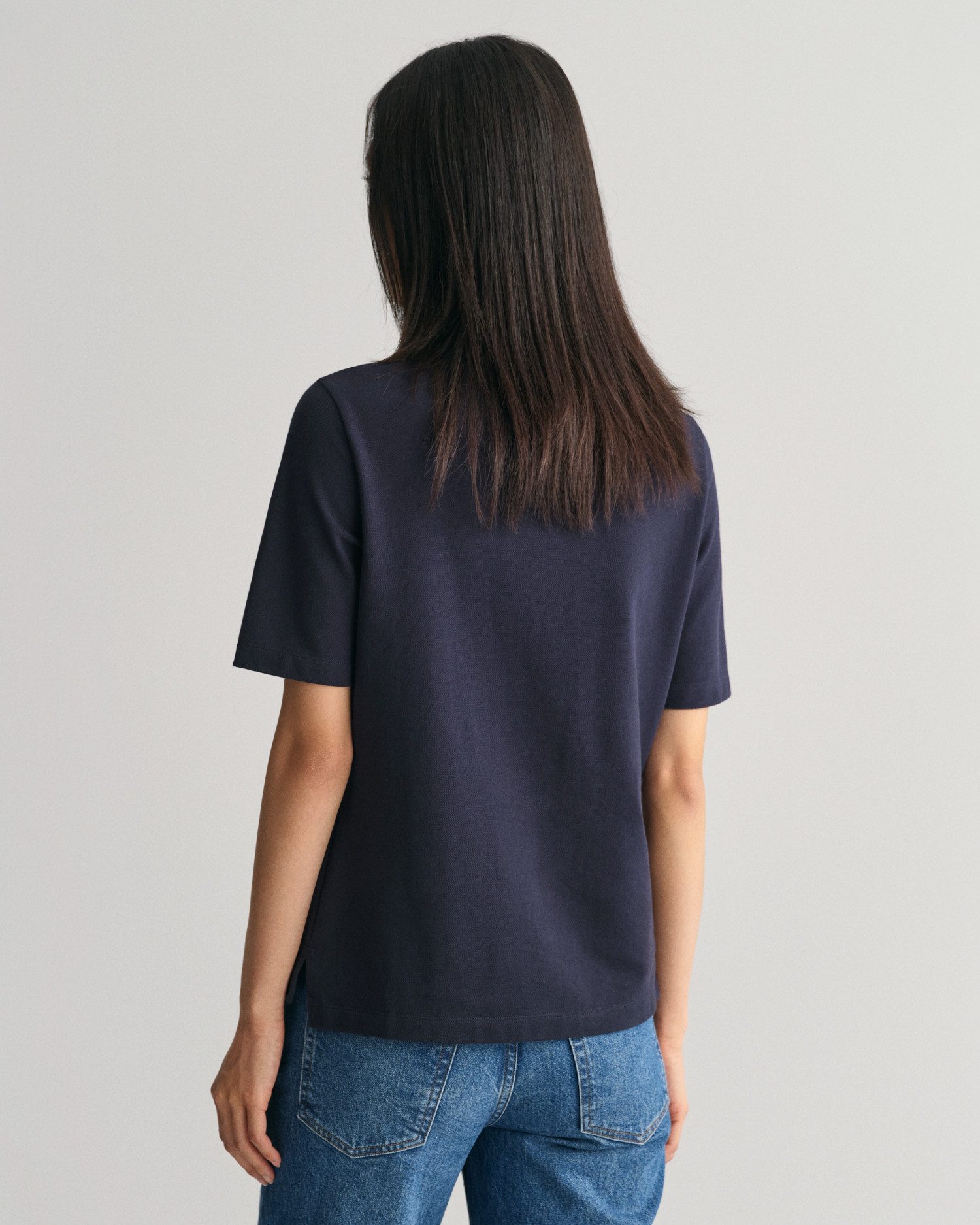 Gant Poloshirt SLIM SHIELD KA PIQUE POLO mit grafischer Logostickerei auf der Brust