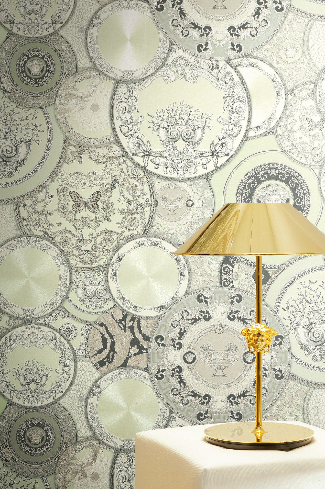 Versace Vliestapete Versace 6 Art De La Table –, geprägt, 3D-Optik, Barock, Motiv, (1 St), Elegantes Ornamentdesign mit Metallic-Glanz & feiner Prägung