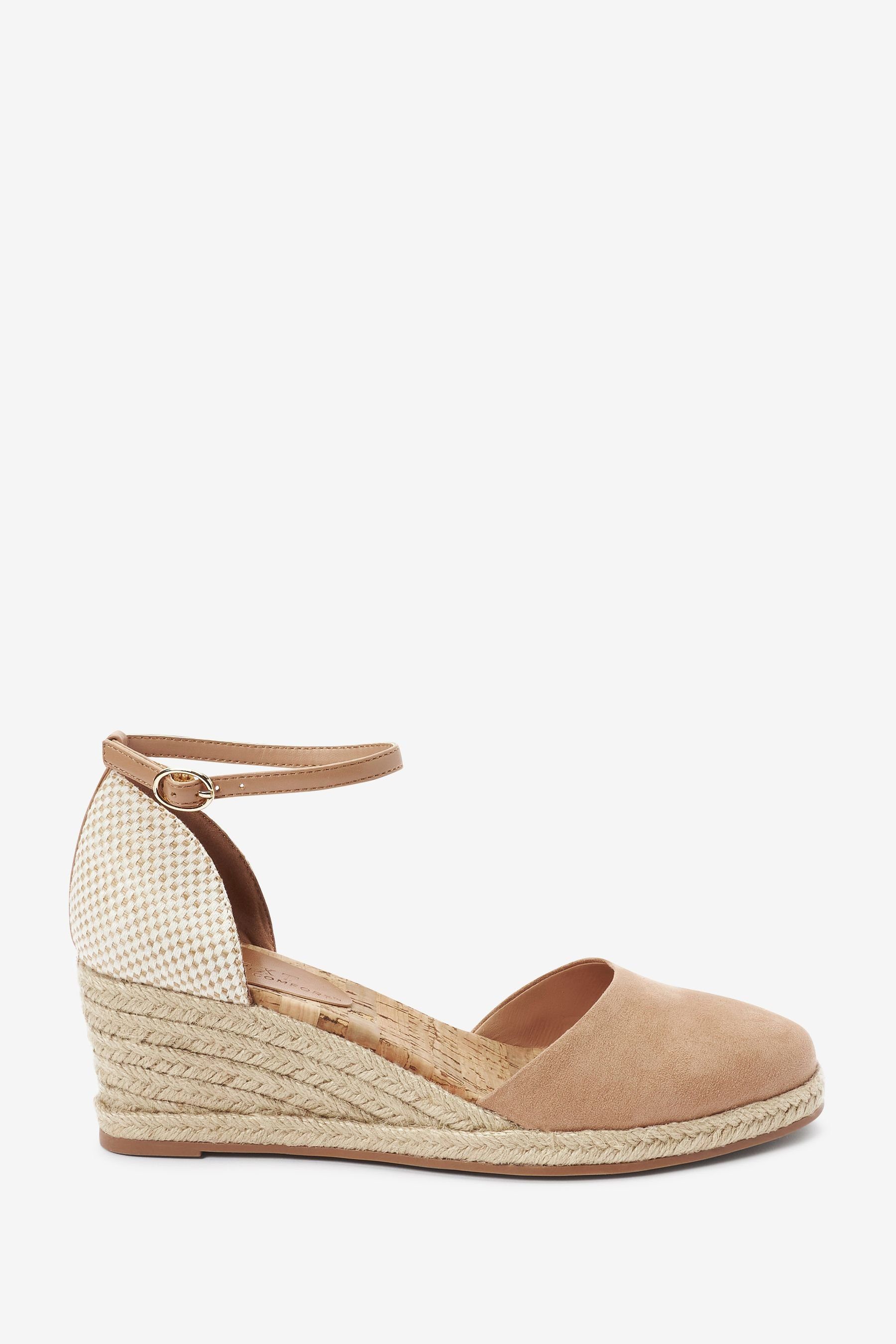 Next Forever Comfort zehenbedeckende Keilabsatzschuhe Keilsandalette (1-tlg)