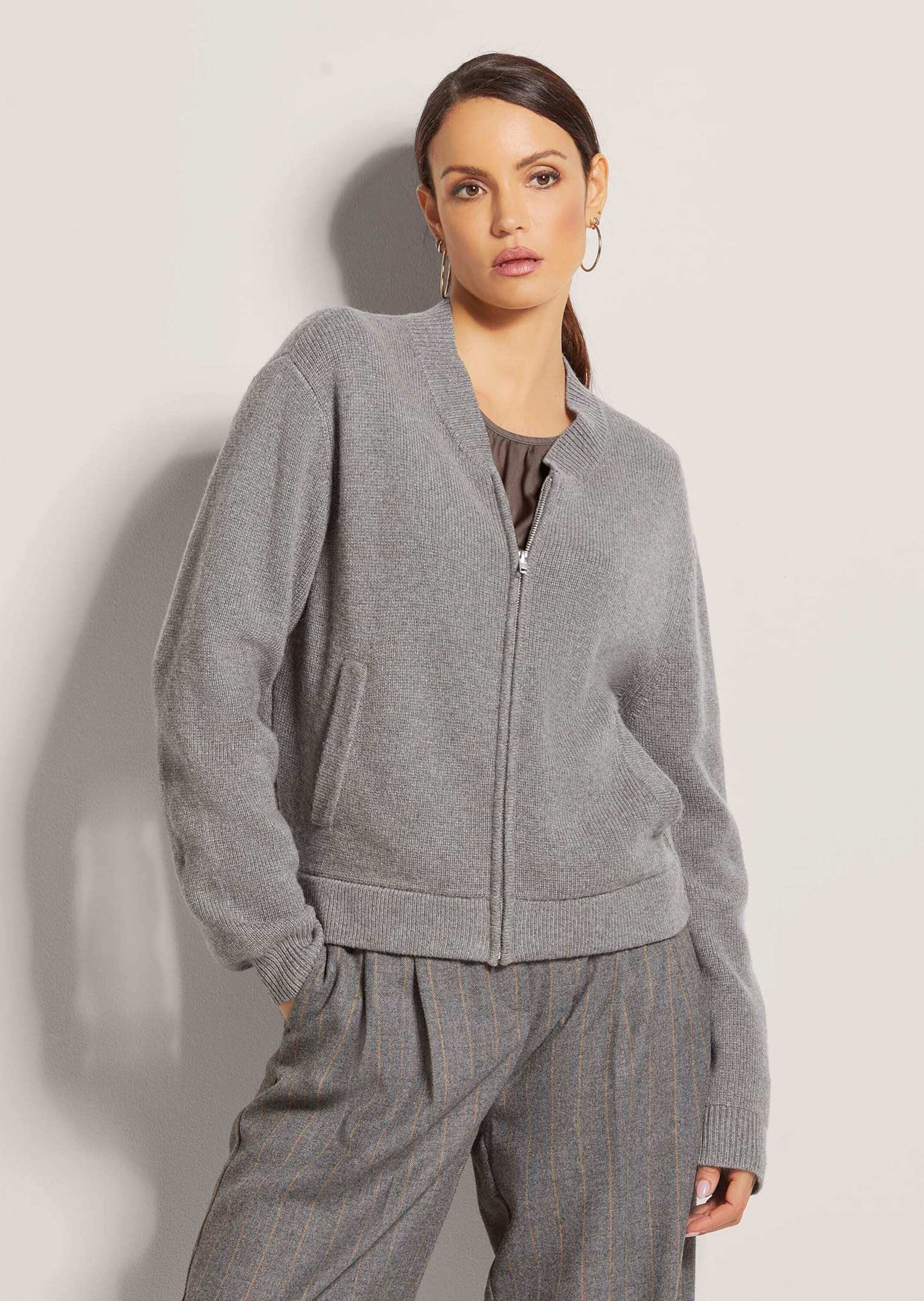 MADELEINE Strickjacke Sportiver Strick-Blouson mit Reißverschluss Eleganter günstig online kaufen