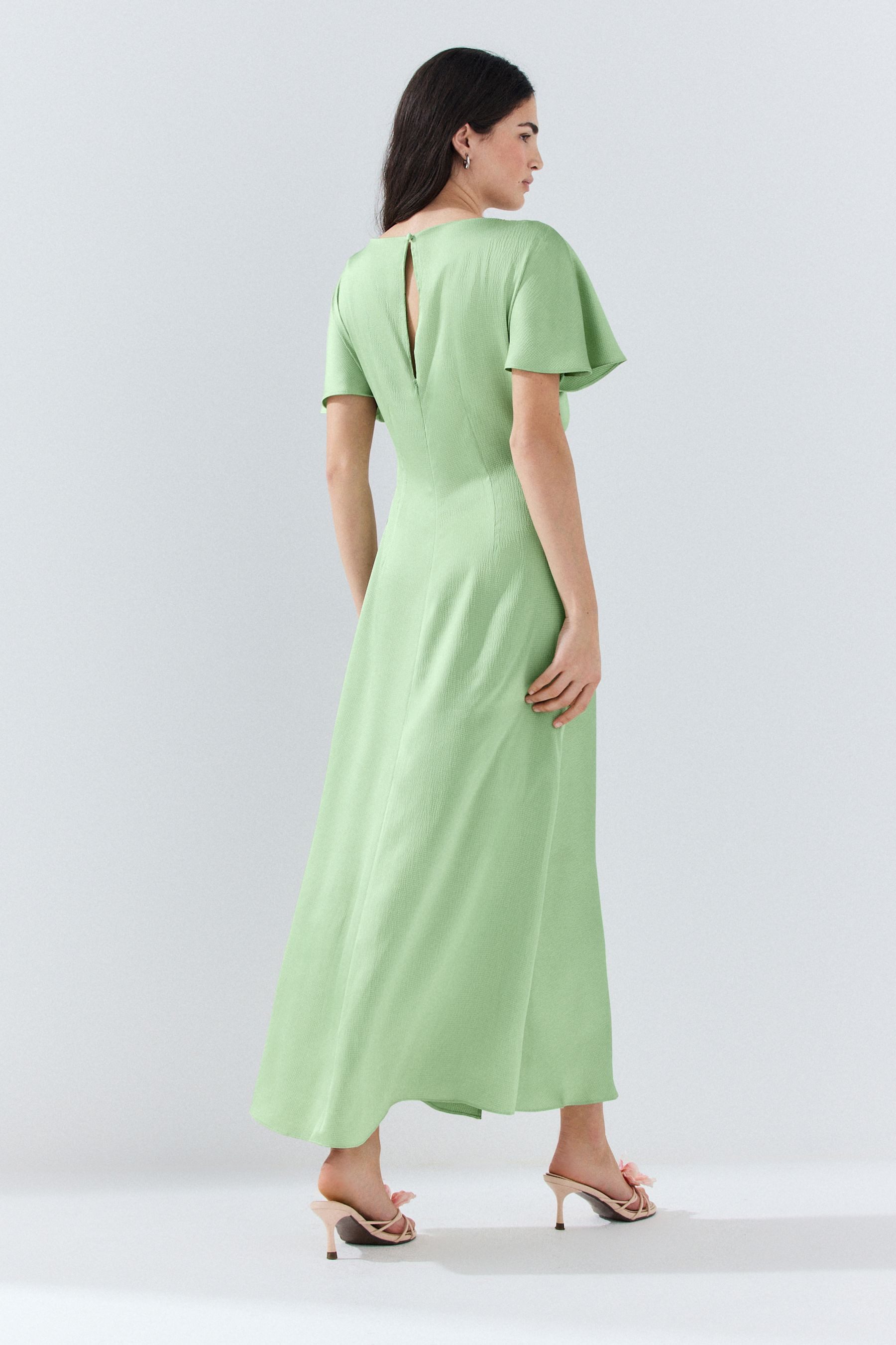 Next Midikleid Kurzärmeliges Midikleid aus strukturiertem Satin (1-tlg)