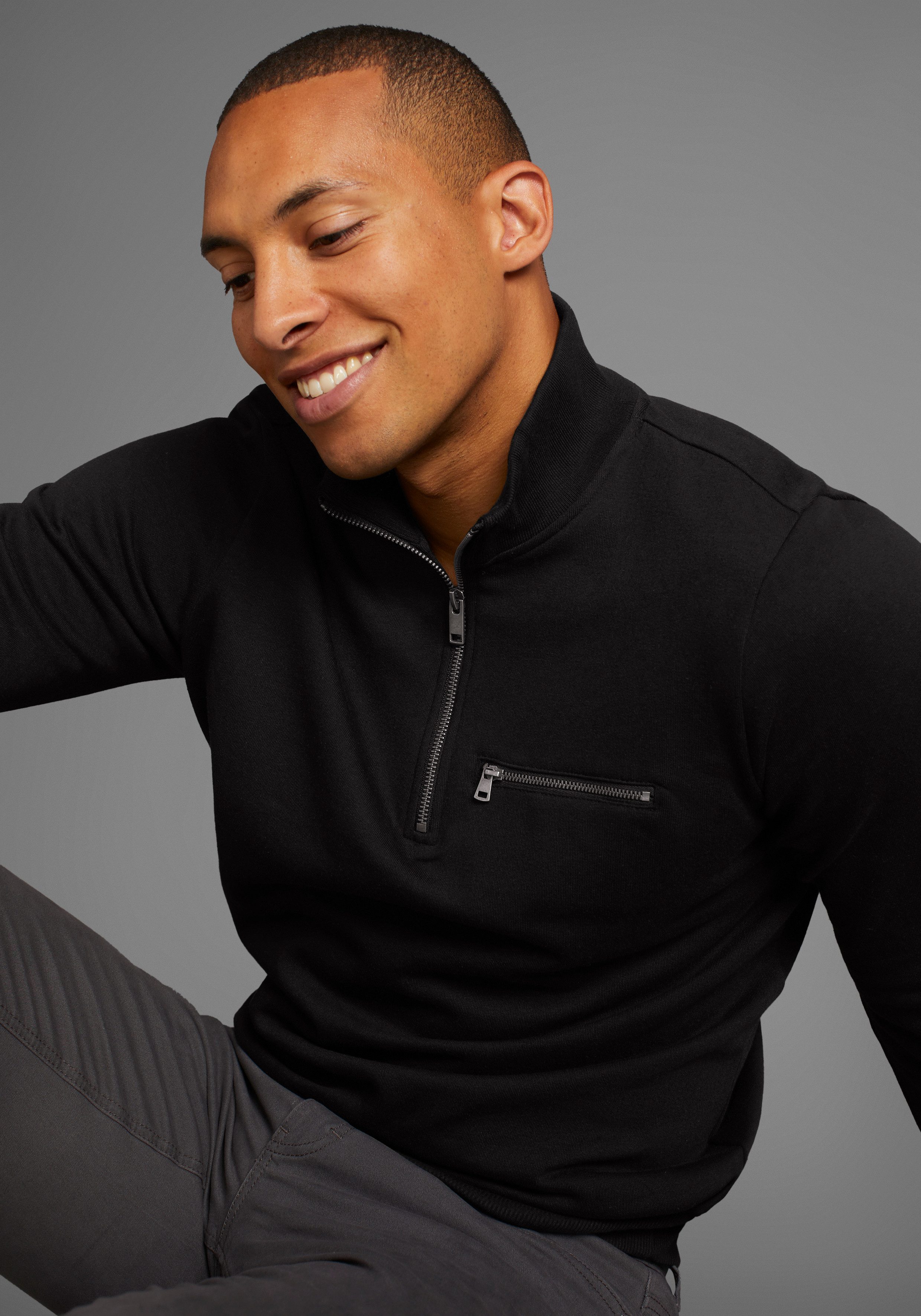 Bruno Banani Sweatshirt mit Troyer Kragen