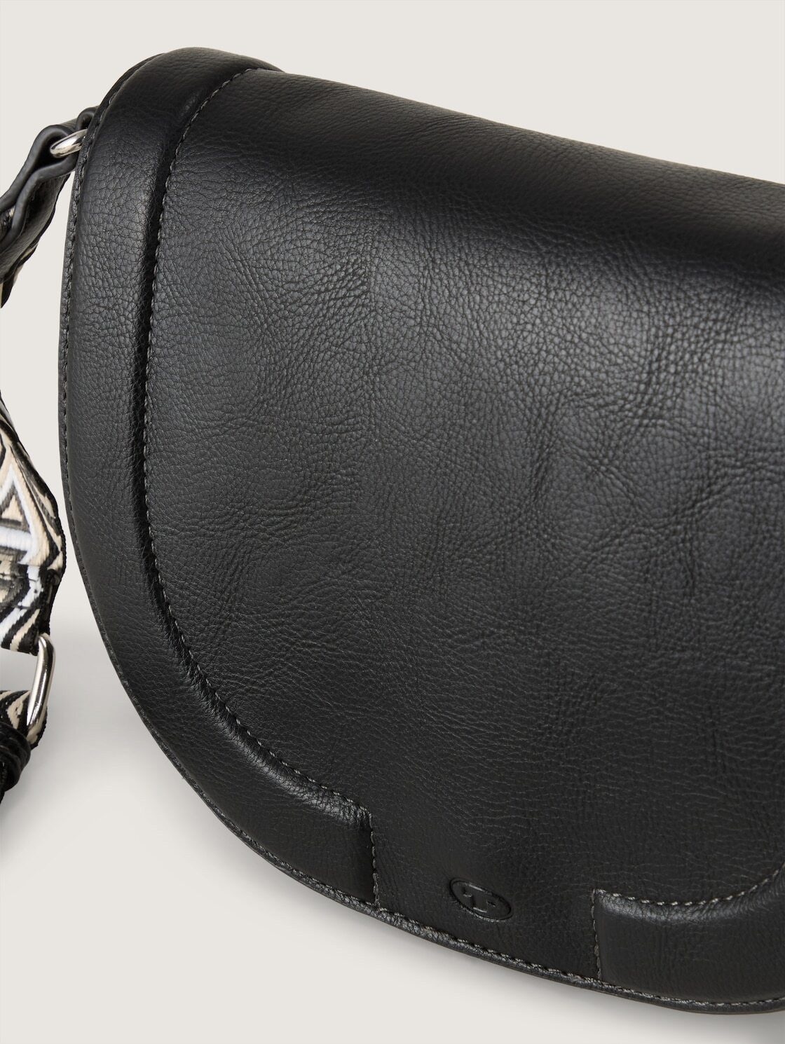TOM TAILOR Umhängetasche Bags, TTNANI Umhängetasche mit gemustertem Webriemen