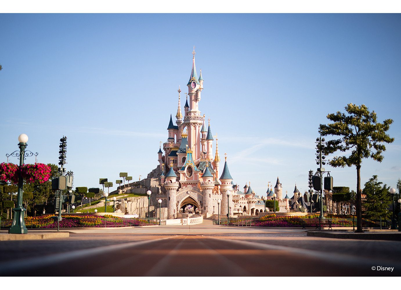Jochen Schweizer Erlebnisgutschein Disneyland® Paris – Dein Wertgutschein über 99,90 €