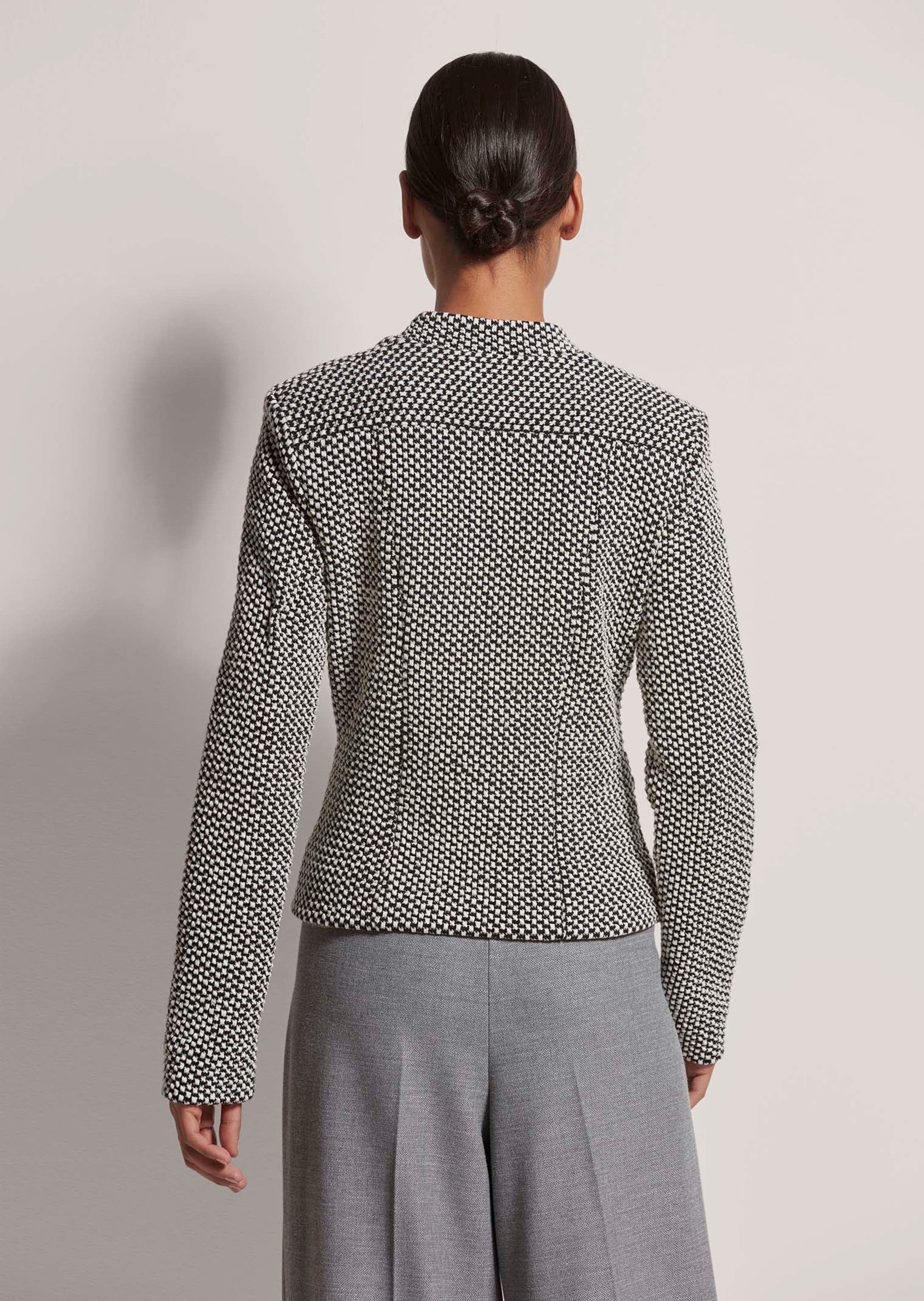 MADELEINE Kurzblazer Moderner Jerseyblazer mit Struktur Verschlussloser Blazer mit Stehkragen, Leistentaschen und Langarm