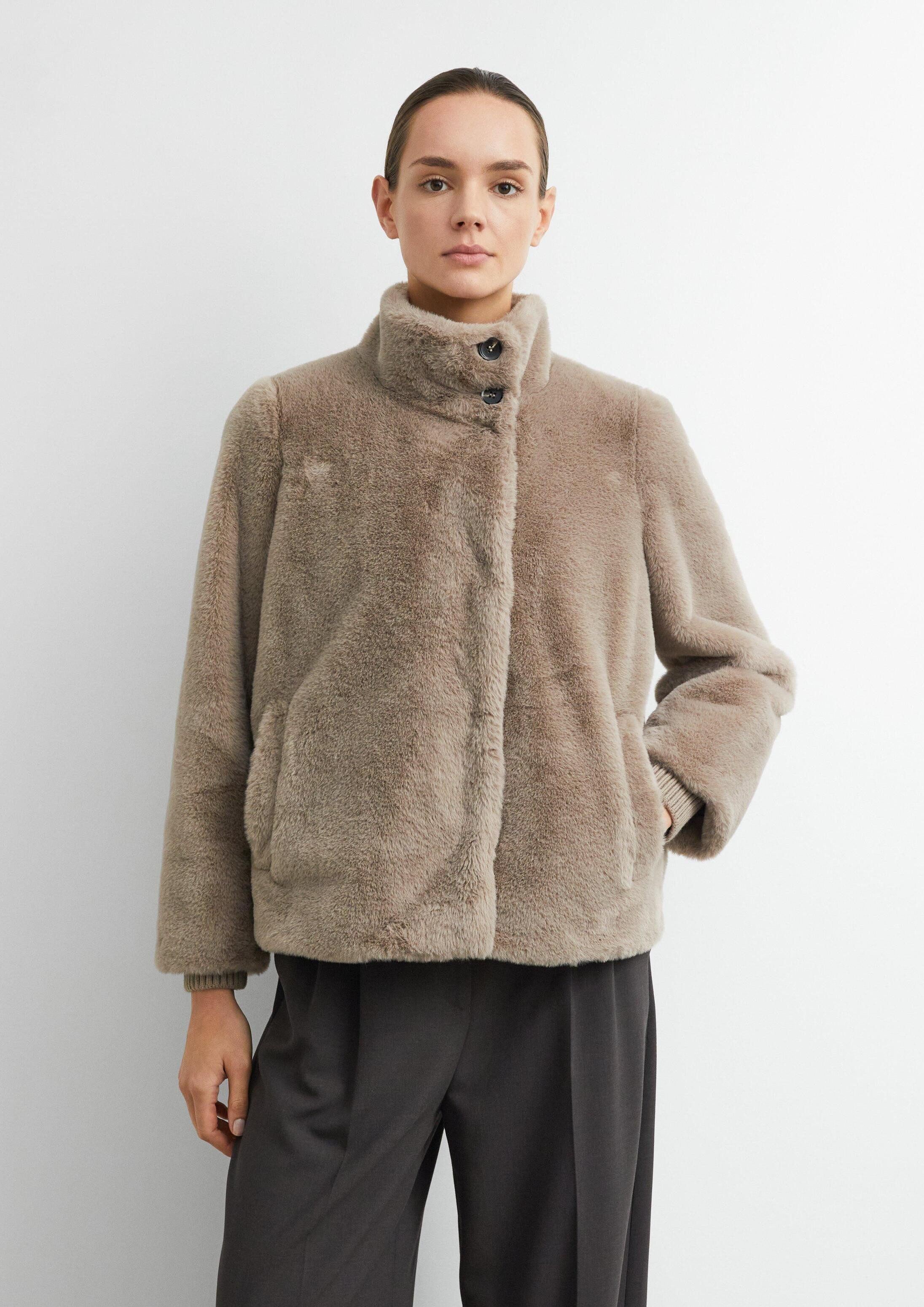 comma Funktionsjacke Outdoor-Jacke Fake-Fur-Jacke mit Strickbündchen