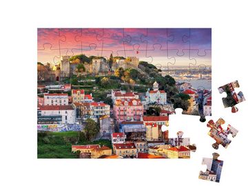 puzzleYOU Puzzle Lissabon, Skyline mit Sao Jorge Castle, 48 Puzzleteile, puzzleYOU-Kollektionen Portugal, Lissabon