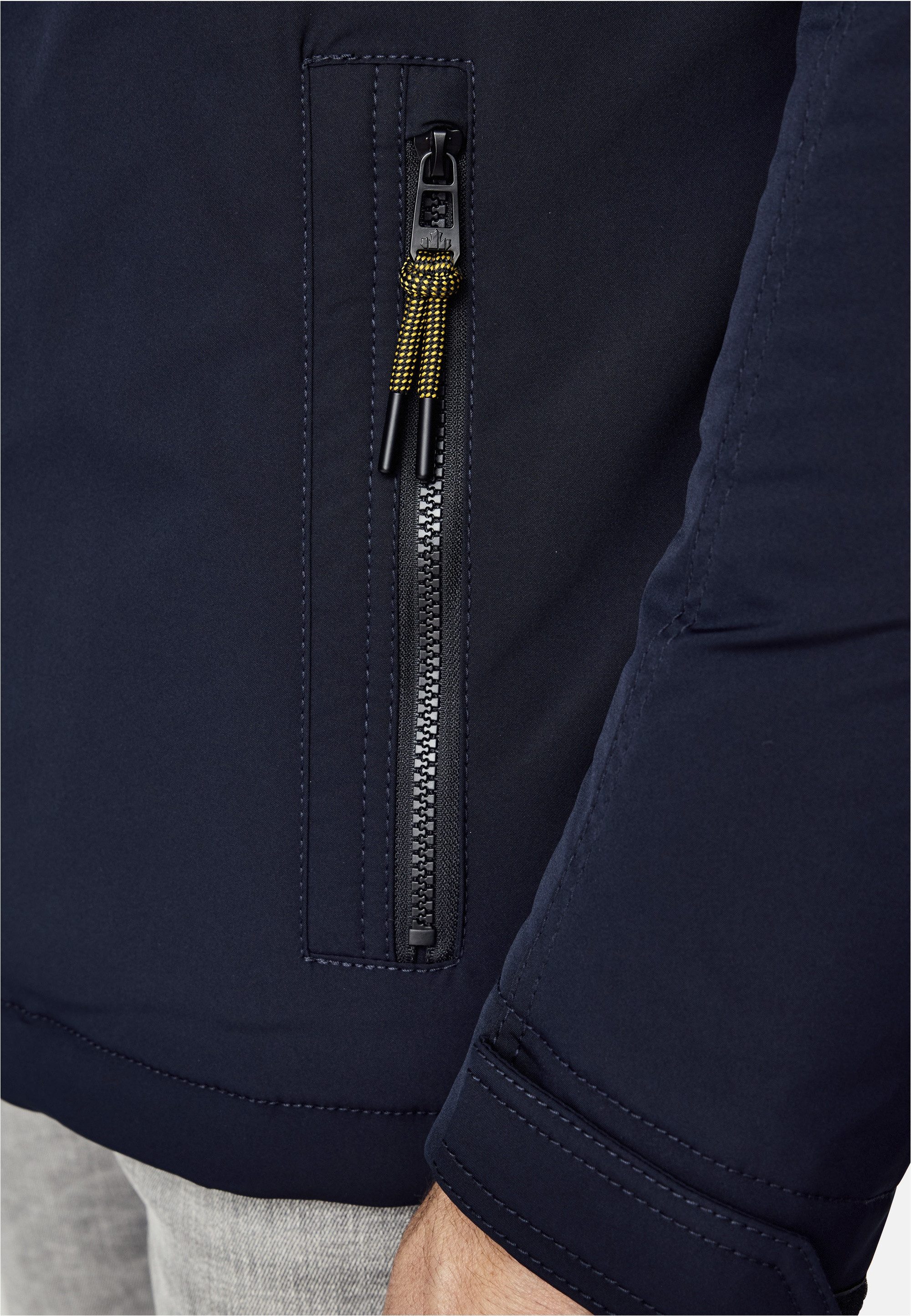 New Canadian Outdoorjacke CO-3 mit Fleece-Einsatz am Innenkragen