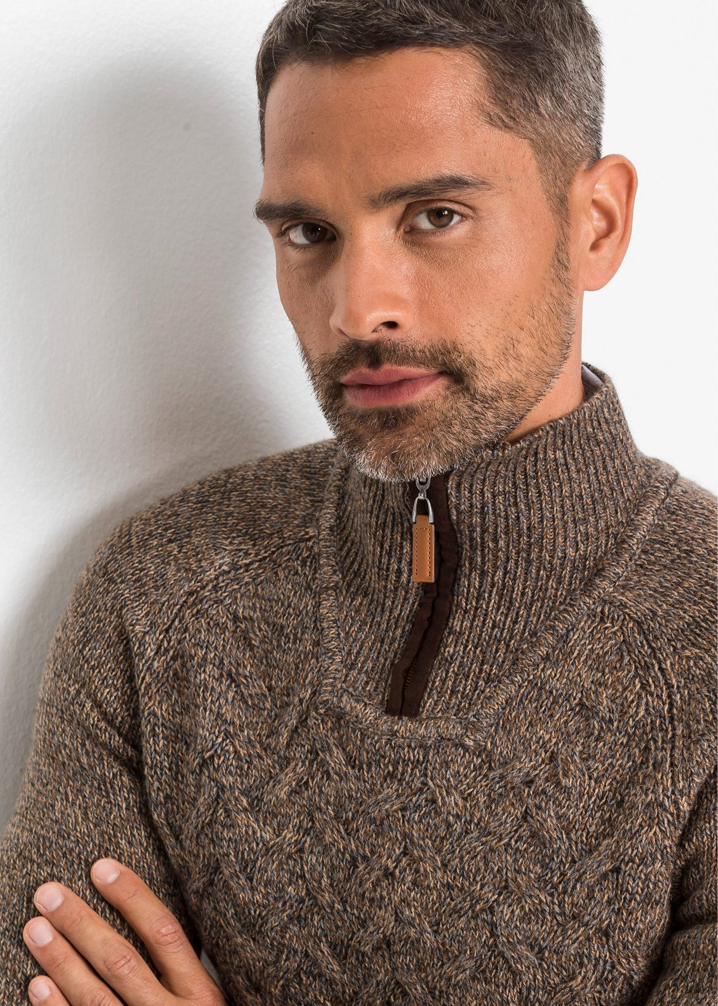 bonprix Strickpullover aus Wollmischung, mit Stehkragen, Regular Fit, mit Zopfmuster