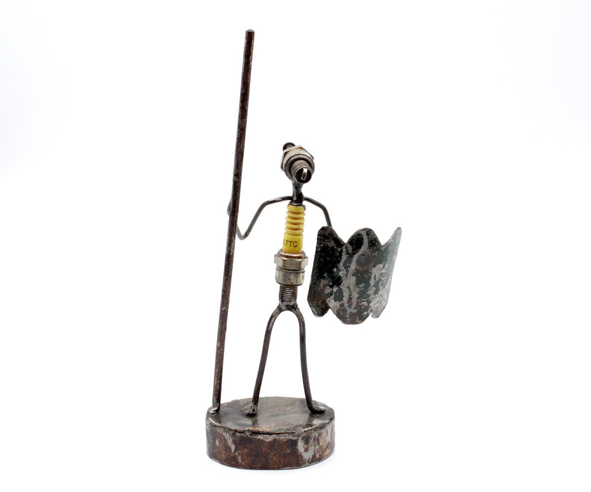 Brillibrum Dekofigur Metallfigur Zündkerzen Figur Upcycling Metallfigur Deko Metall (1 St)
