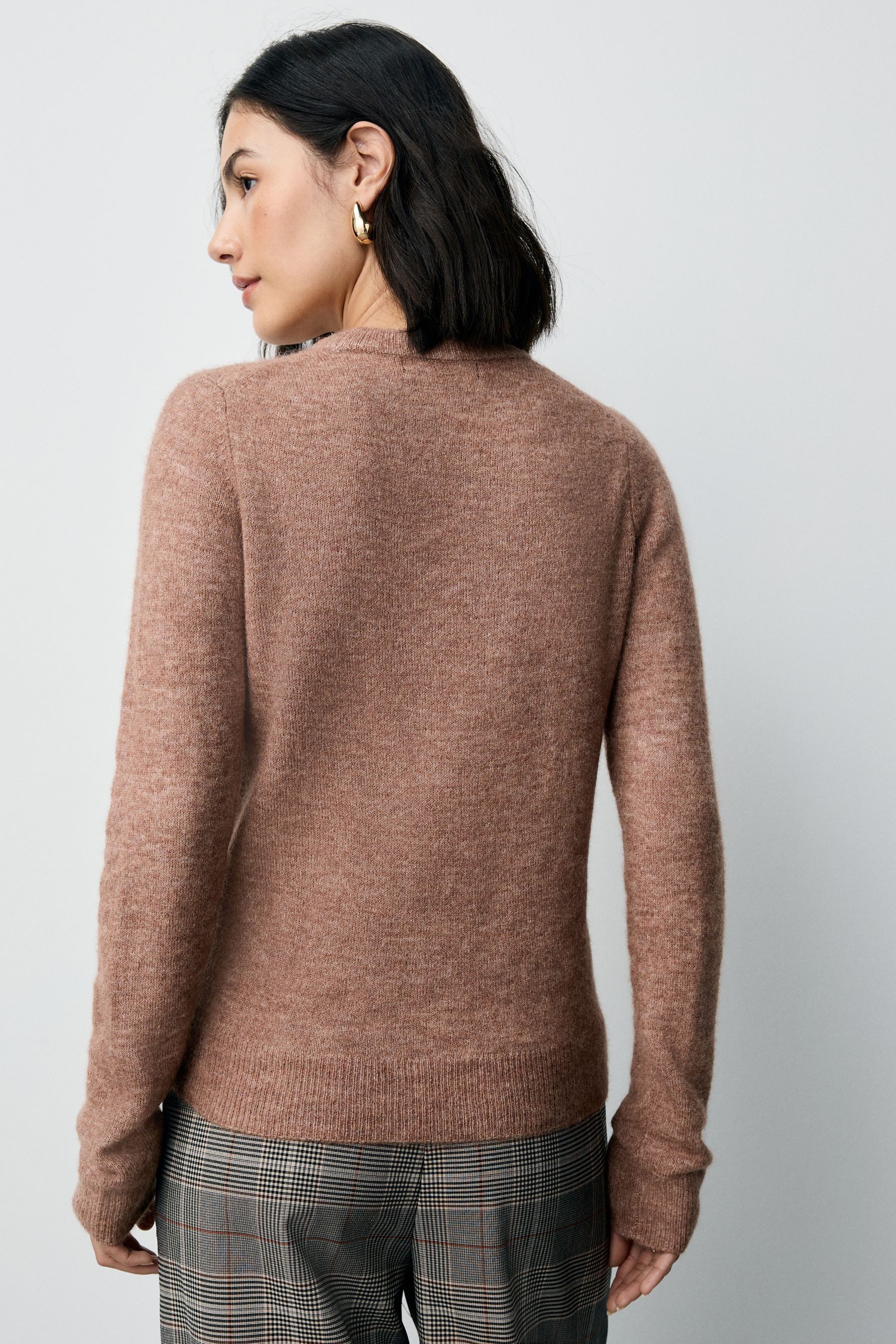 Next Strickpullover Bestickter Rundhalspullover aus Wollgemisch (1-tlg)