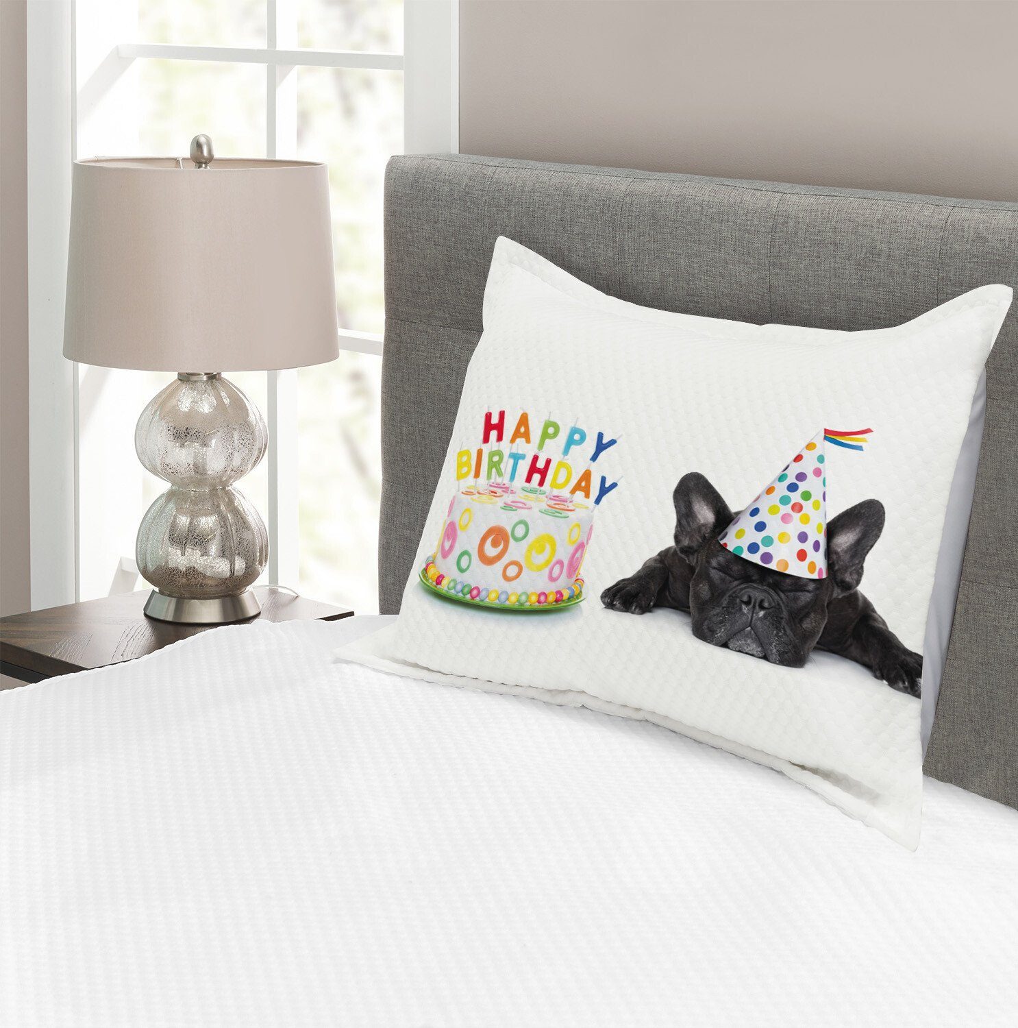 Tagesdecke Set mit Kissenbezügen Waschbar, Partei-Kuchen Bulldog Geburtstagsparty Abakuhaus