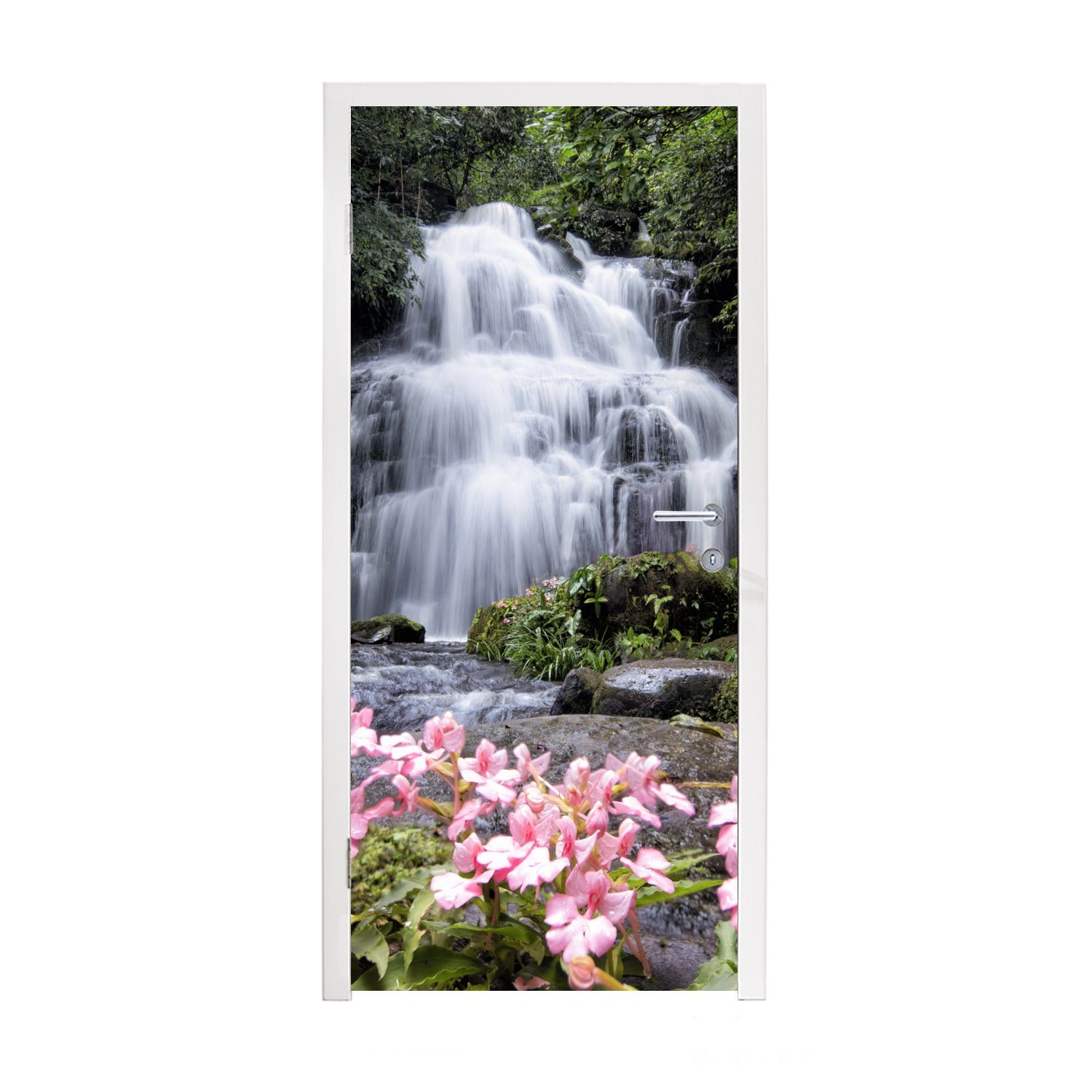 MuchoWow Türtapete Rosa Löwenmäulchenblüten wachsen vor einem Wasserfall im Phu Hin Rong, Matt, bedruckt, (1 St), Fototapete für Tür, Türaufkleber, 75x205 cm