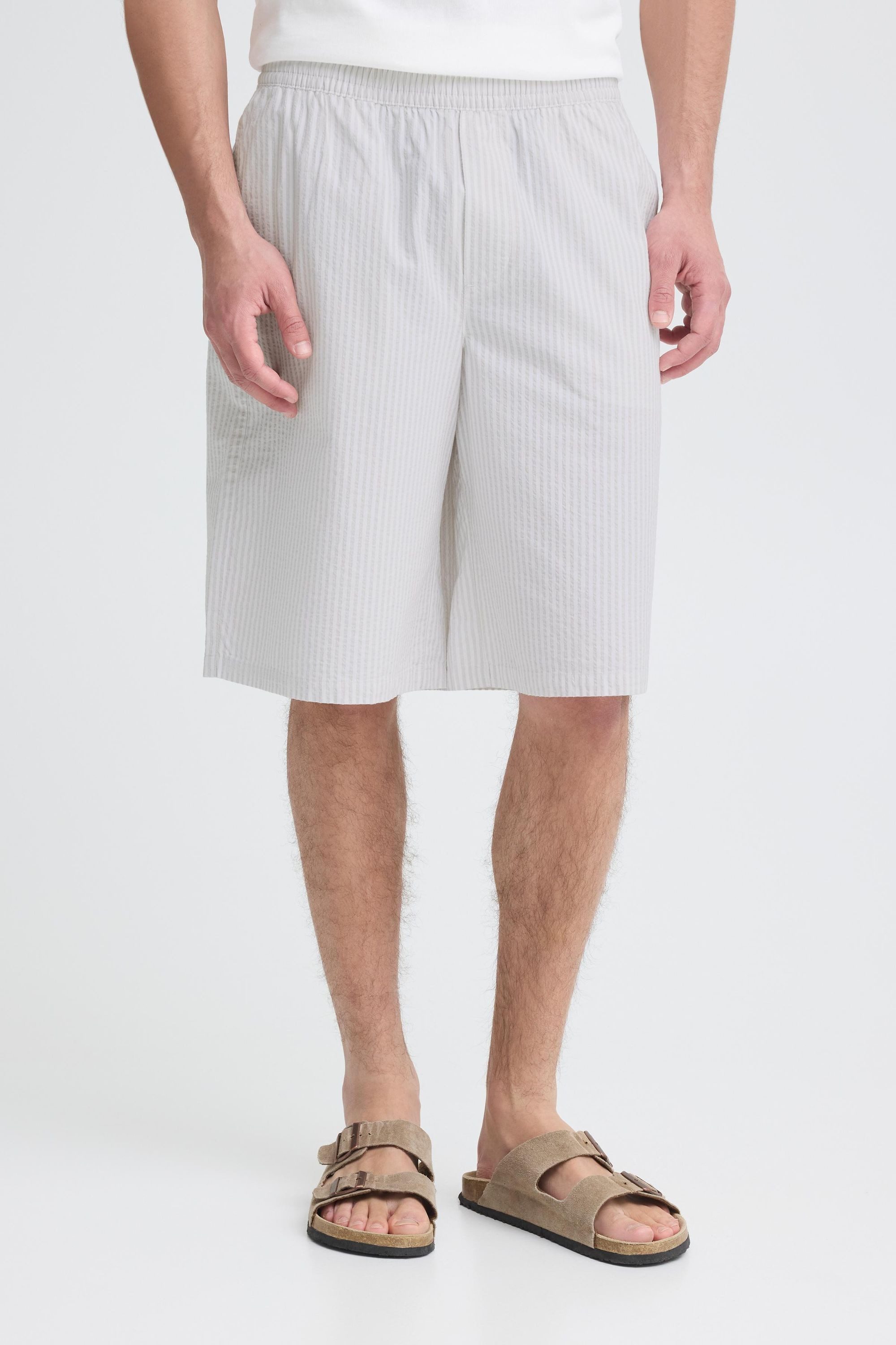 Casual Friday Chinoshorts CFJaevon Kurze Shorts mit elastischem Bund