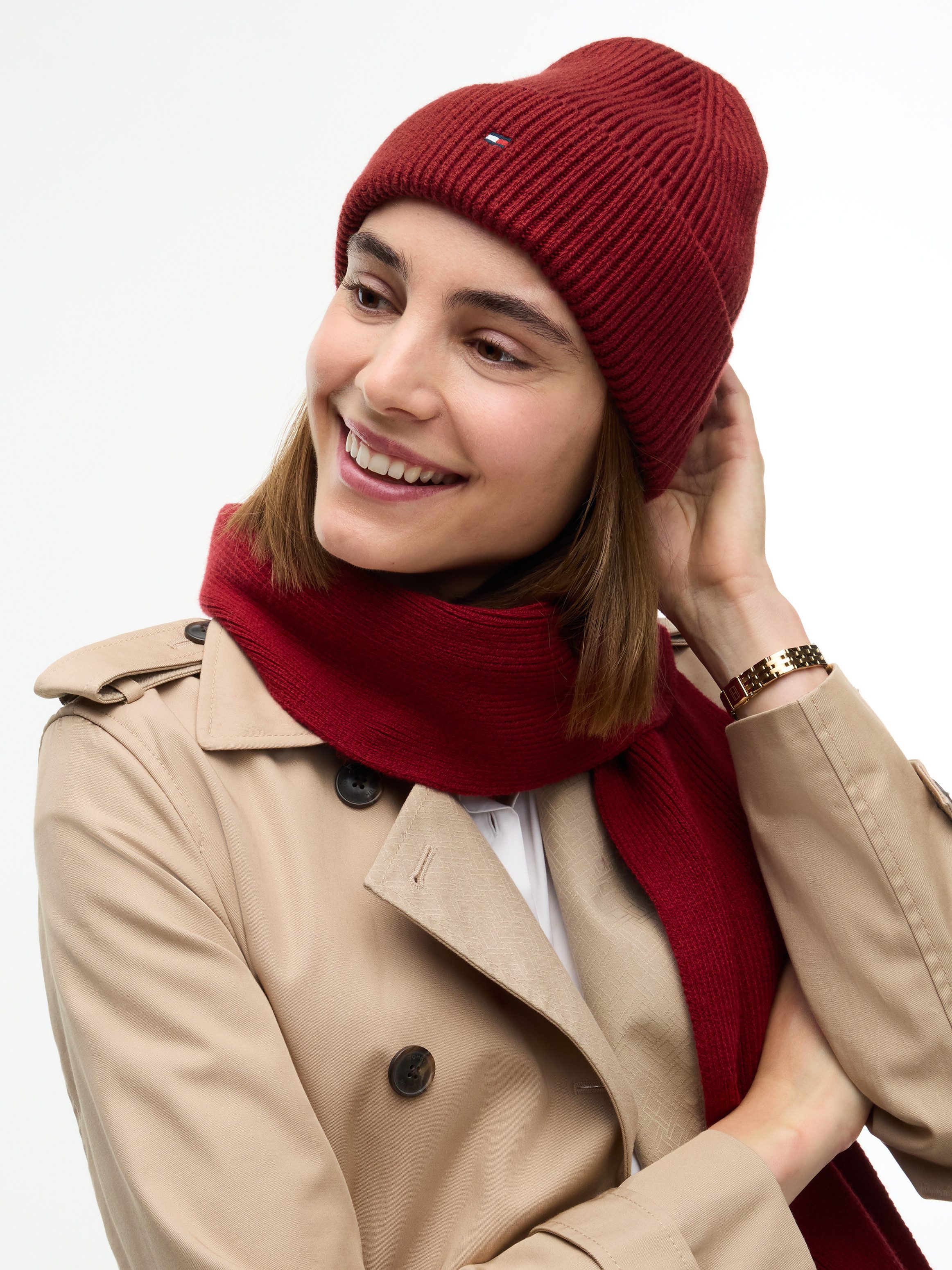 Tommy Hilfiger Beanie TH FLAG KNIT mit Wolle und Stickerei