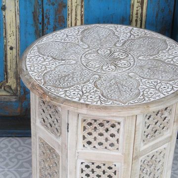 Casa Moro Beistelltisch Orientalischer Beistelltisch Haytam 52x52x54 cm (B/T/H) rund (in Shabby Chic weiß aus Mango Holz handgeschnitzt), Vintage Sofatisch Couchtisch Massivholz NH-5326-B