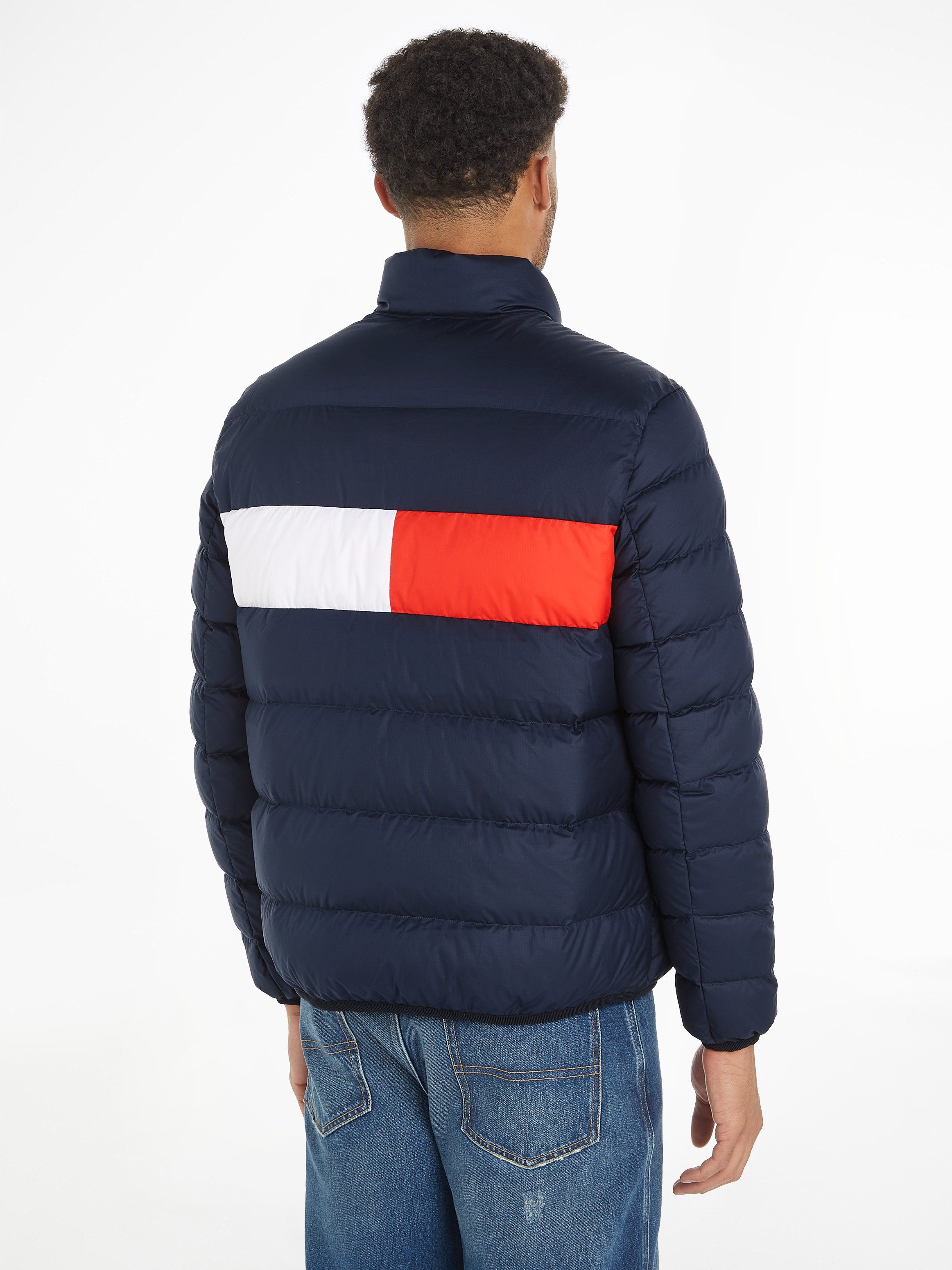 Tommy Jeans Outdoorjacke TJM LT DOWN FLAG JACKET EXT mit Logoprägung günstig online kaufen