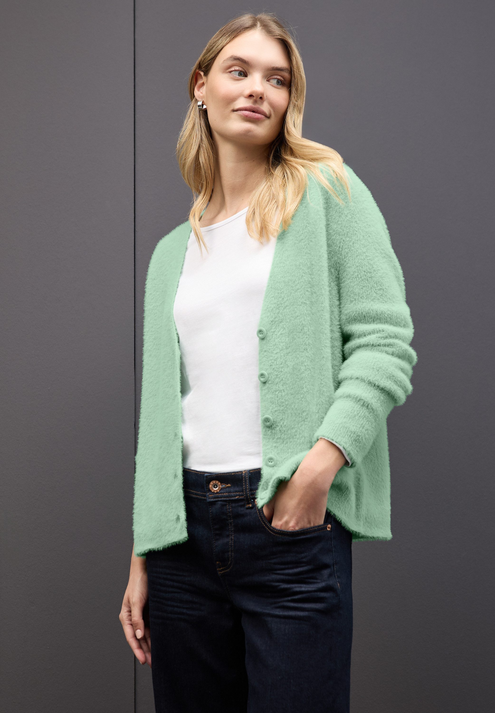 STREET ONE Cardigan mit V-Ausschnitt günstig online kaufen