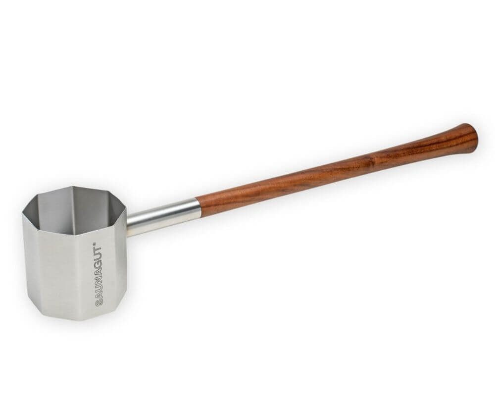 Saunagut Schöpfkelle Saunakelle OCTAGON mit Griff aus Nussbaum