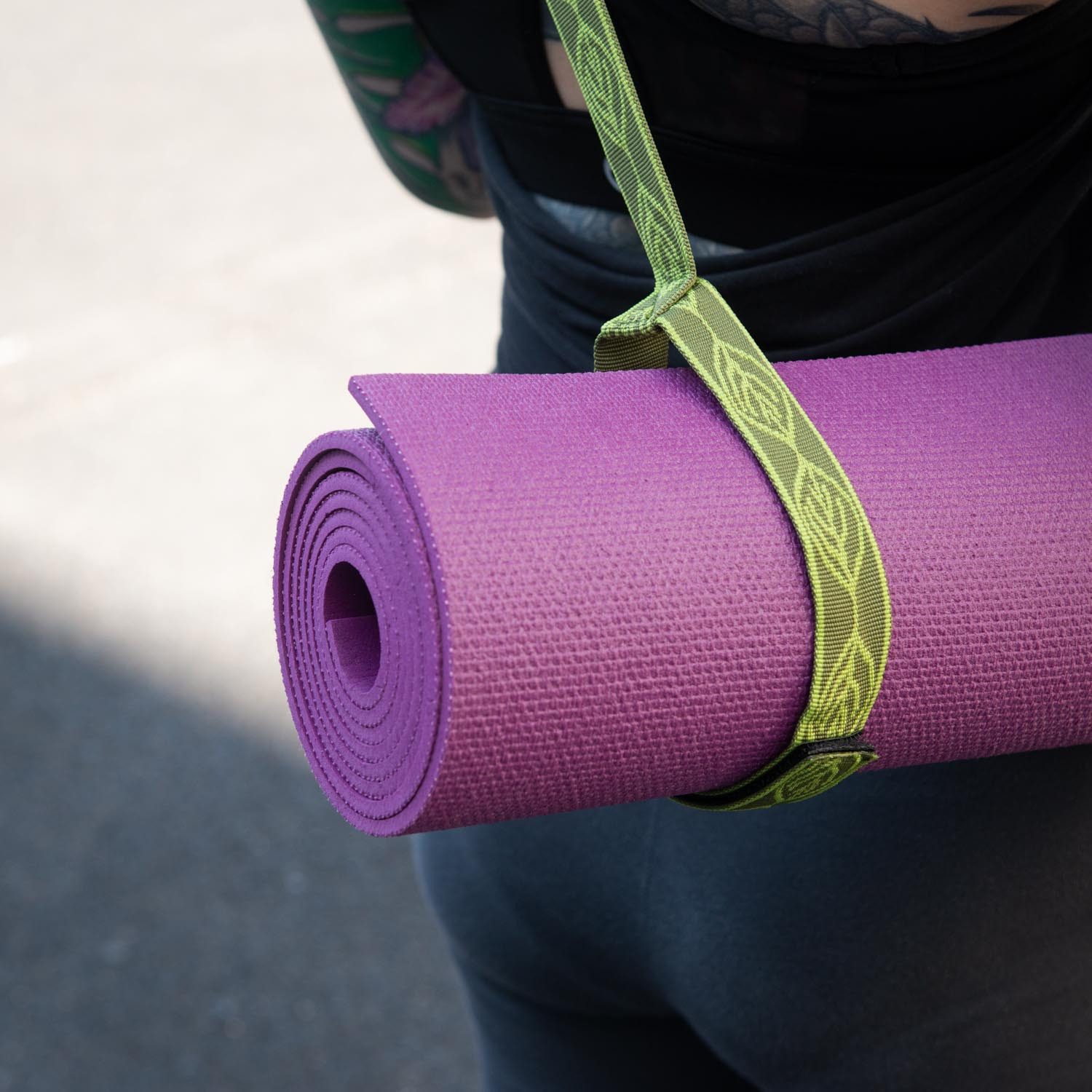 bodhi Yogamatte Yogamatten-Tragegurt olive grün – Bild 5 von 5