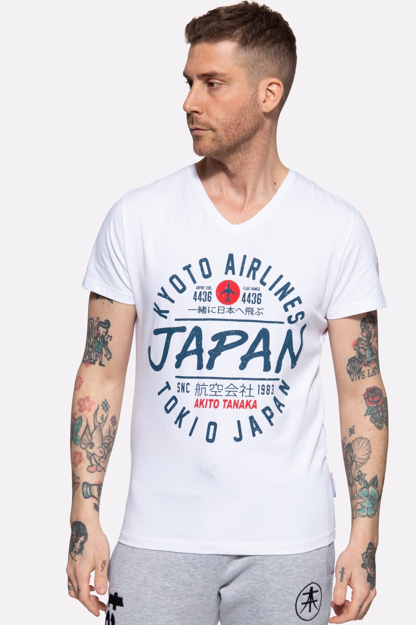 Akito Tanaka T-Shirt Flight mit legerem Frontprint weiß