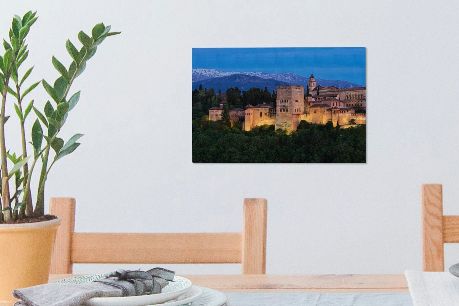 Alhambra Aufhängefertig, OneMillionCanvasses® in Leinwandbilder, 30x20 Wandbild (1 St), Wanddeko, in Beleuchtete der cm Leinwandbild Gebäude Spanien,