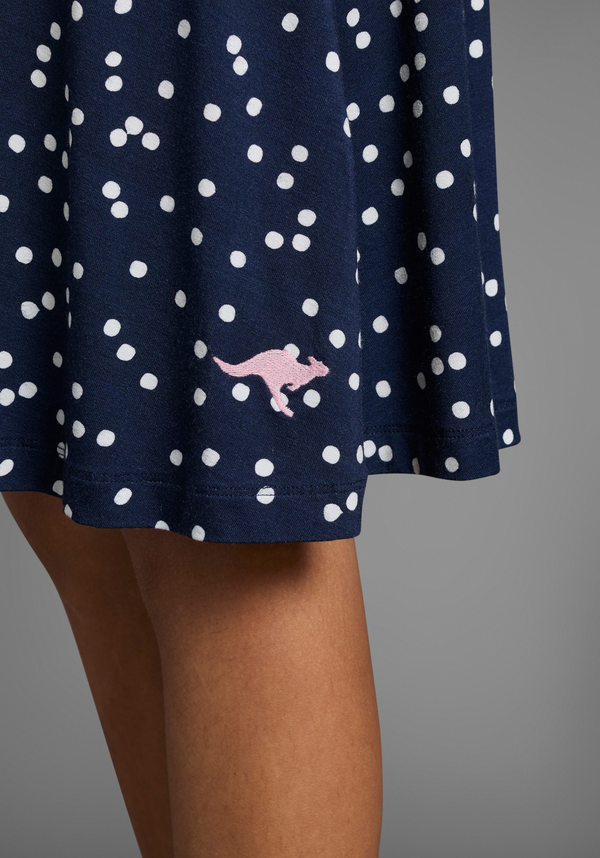 KangaROOS Jerseykleid, Skaterkleid aus Viskose für Sommer und Party, kniefrei, modisch, aus Viskose und Elasthan