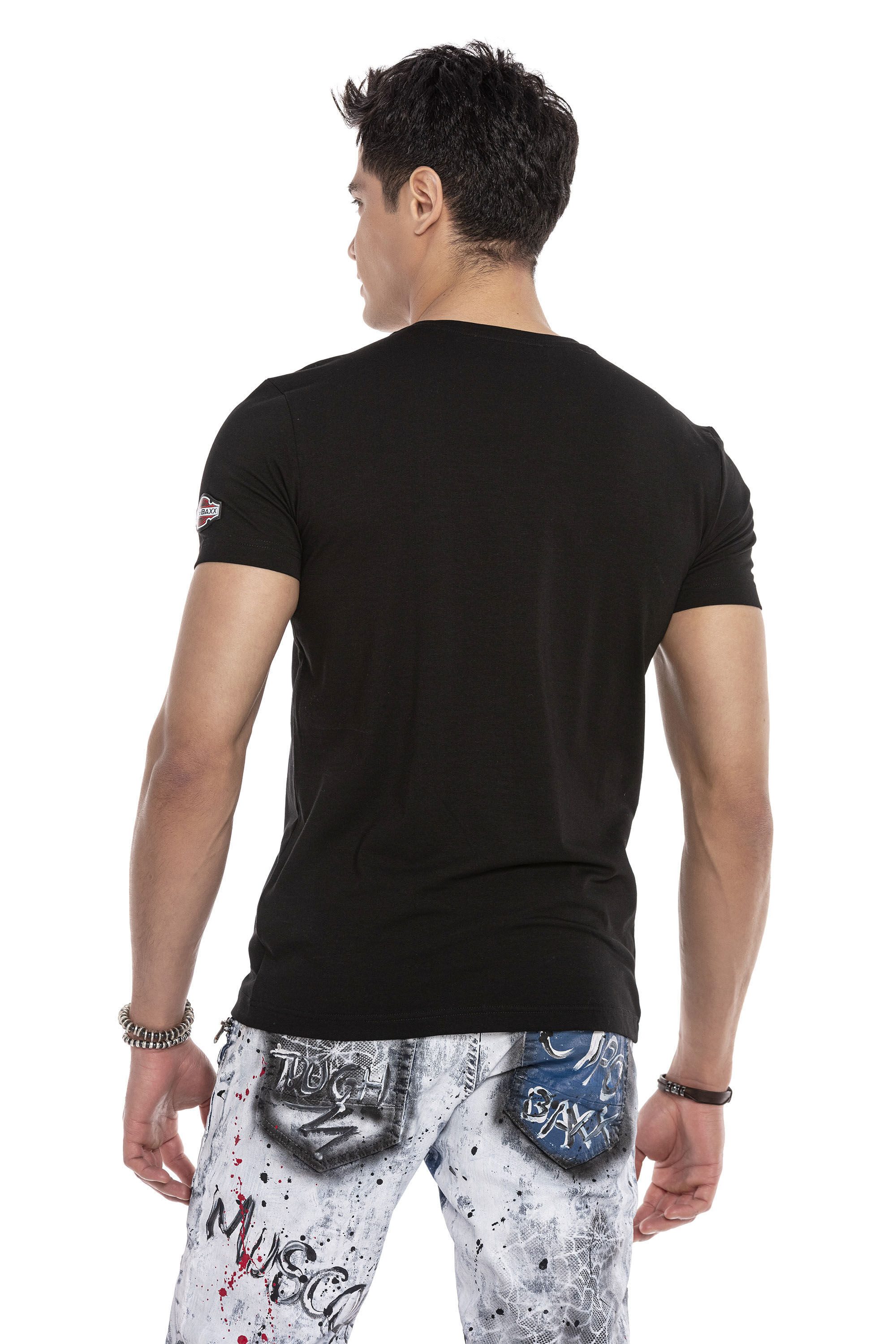 Cipo & Baxx T-Shirt T-Shirt mit großem Frontprint ein Highlight