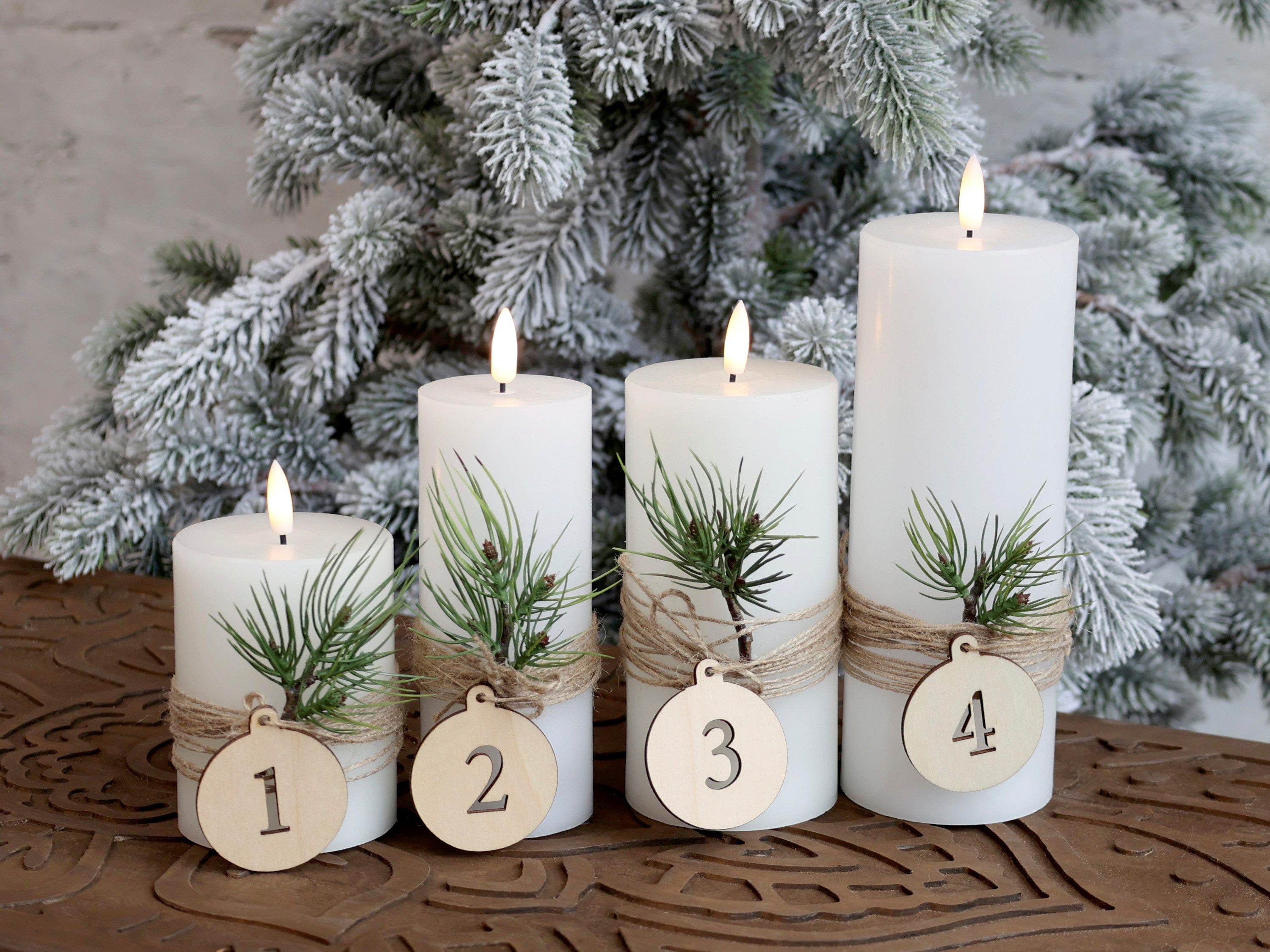 Chic Antique Adventskerze Adventszahlen 1–4 aus Holz für Kerzen und Dekoration Kerzendeko Advent, Edles Set mit Zahlen 1–4 aus Holz mit Juteschnur