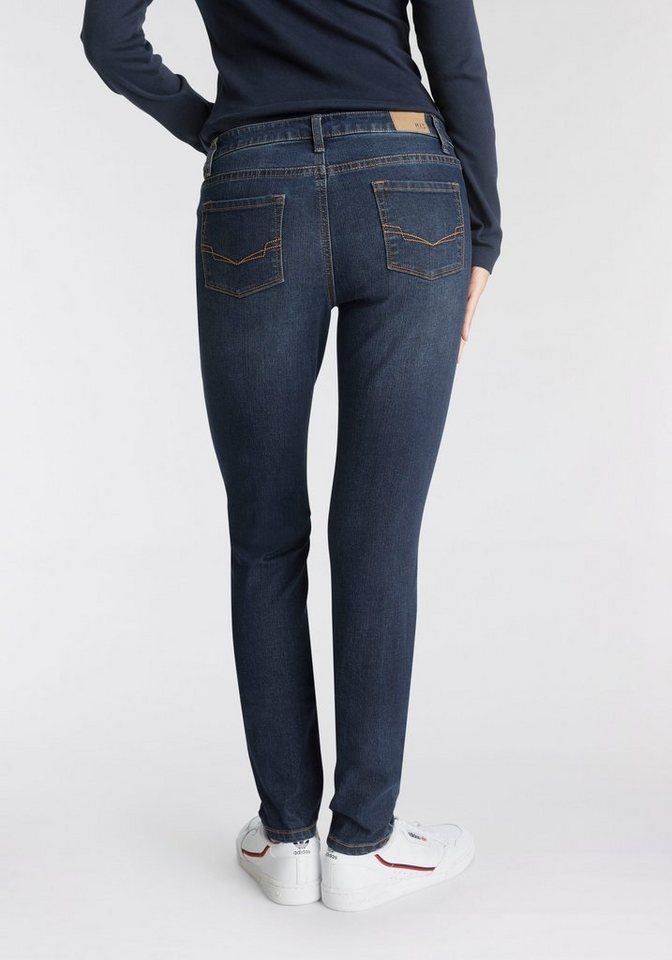 H.I.S Slim-fit-Jeans NEW SLIM FIT REGULAR WAIST Ökologische, wassersparende  Produktion durch OZON WASH