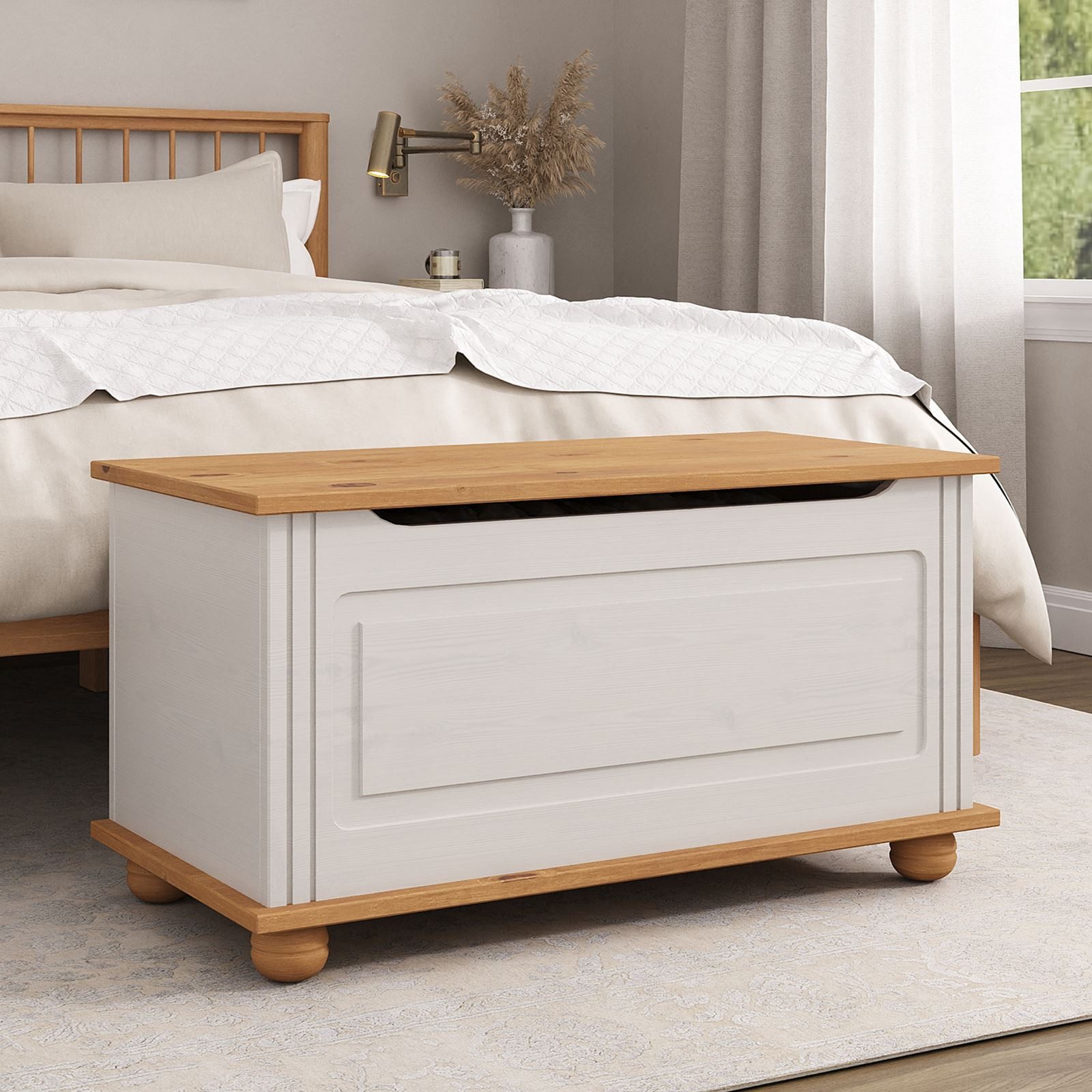 IDIMEX Sitztruhe BRISTOL, Truhenbank im Landhausstil aus Massivholz Weiß/Br günstig online kaufen