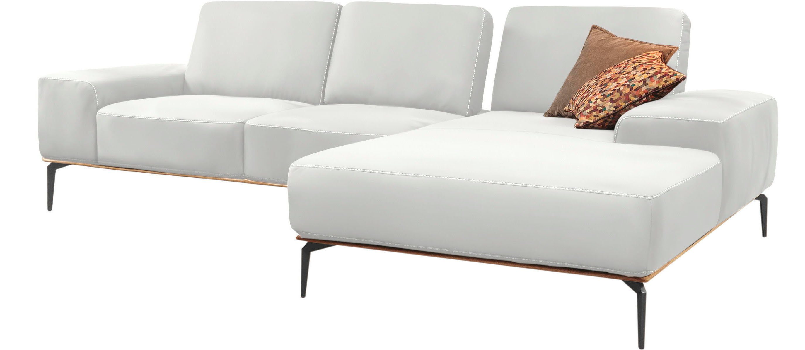 W.SCHILLIG Ecksofa run, Designsofa mit tollem Sitzkomfort, bequem, L-Form, mit Holzsockel, Füße in Schwarz pulverbeschichtet, Breite 279 cm. € 3.774,99