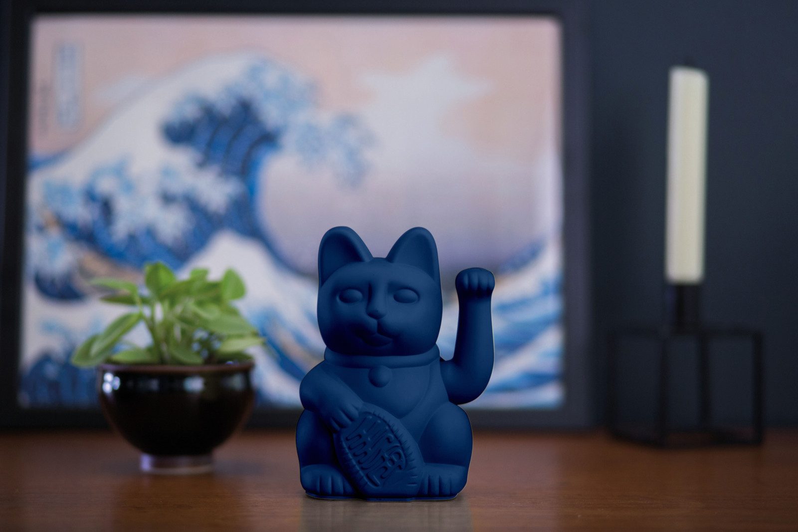 Donkey Products Dekofigur Lucky Cat Classic Winkekatze dunkelblau 15cm