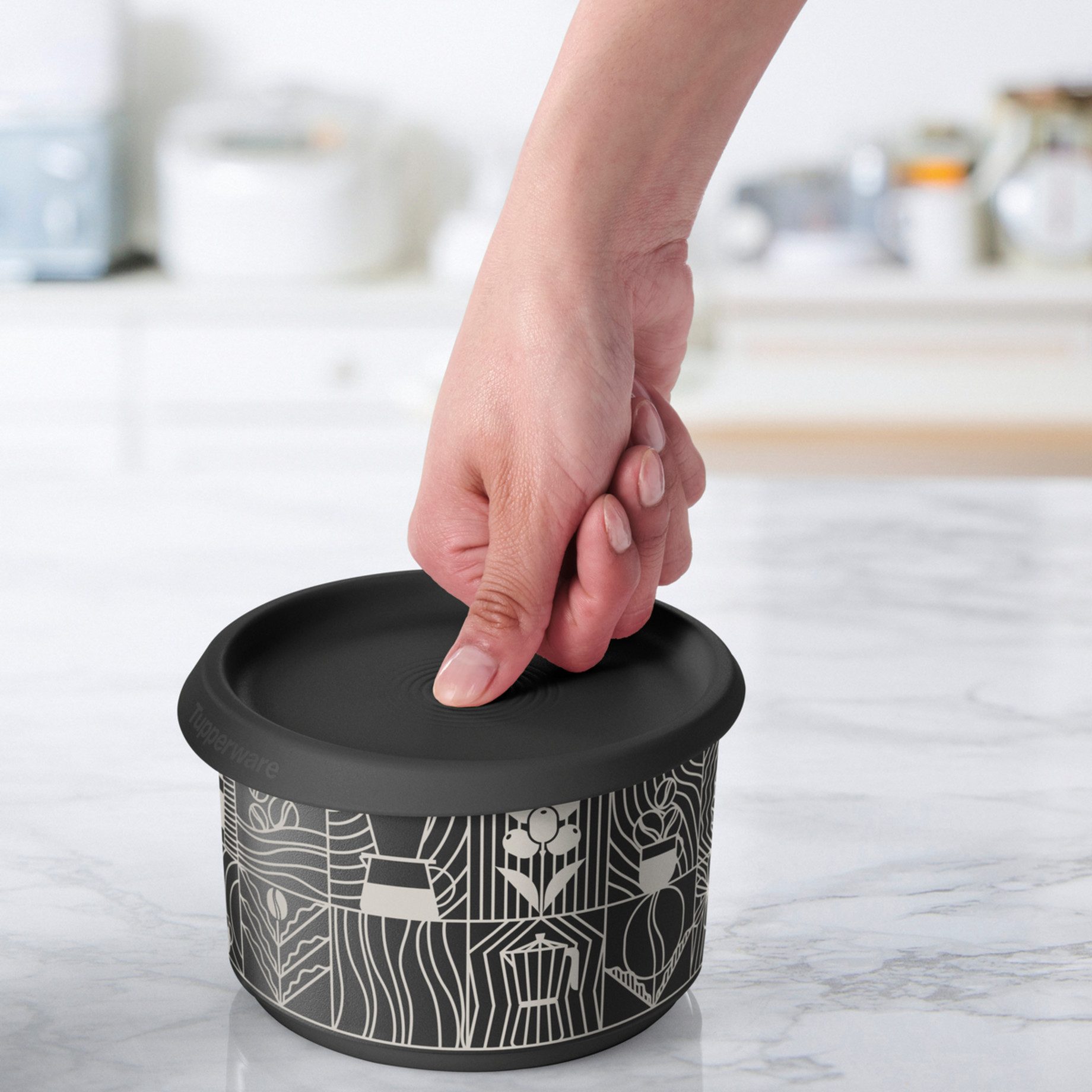 TUPPERWARE Vorratsdose Tupperware One Touch Coffee Dose schwarz, Bonboniere