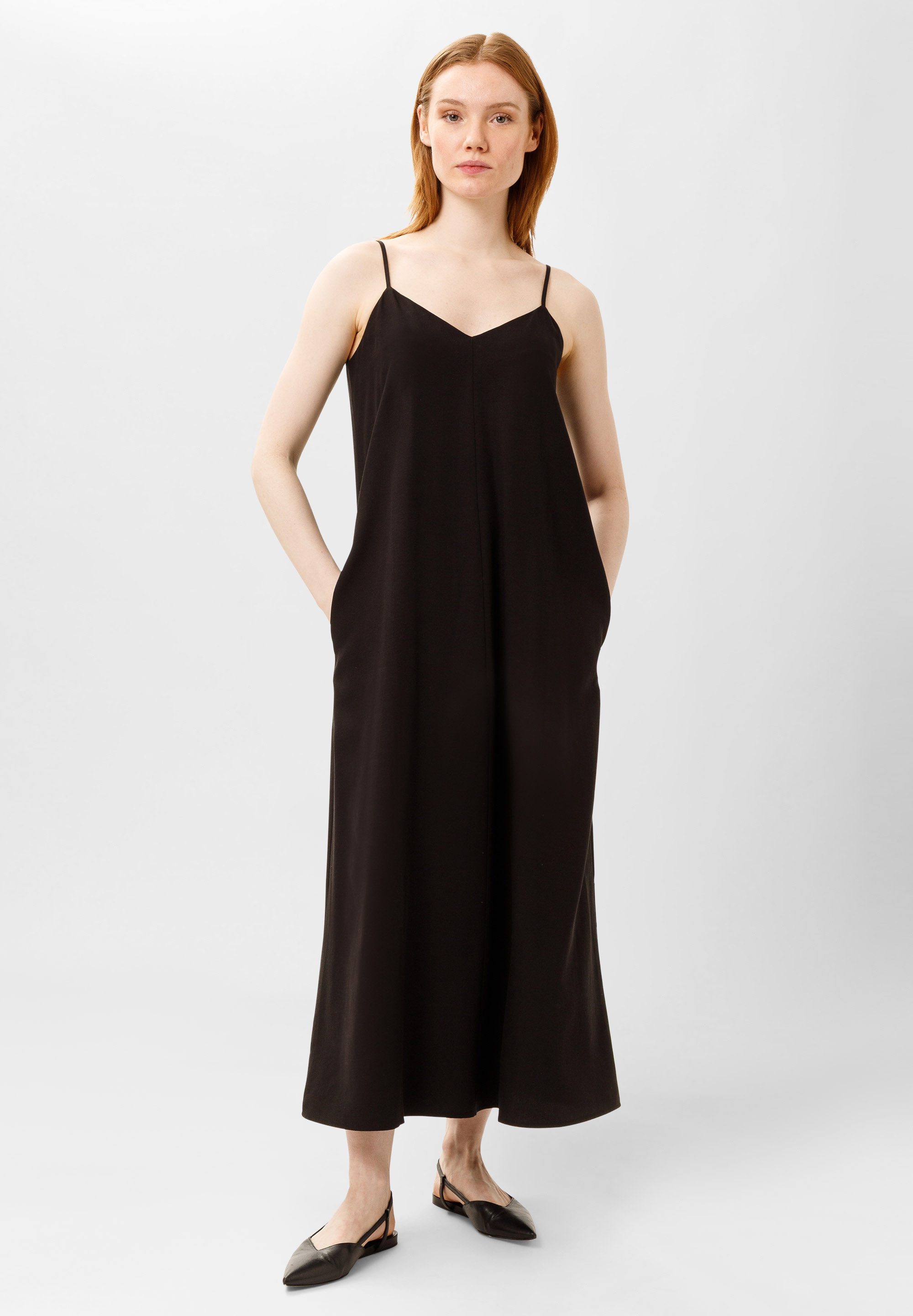 Les Lunes Maxikleid PIIPER Dress Maxi Linen Lyocell-Leinen-Mix, Maxi, Sommerkleid, verstellbare Spaghetti Träger