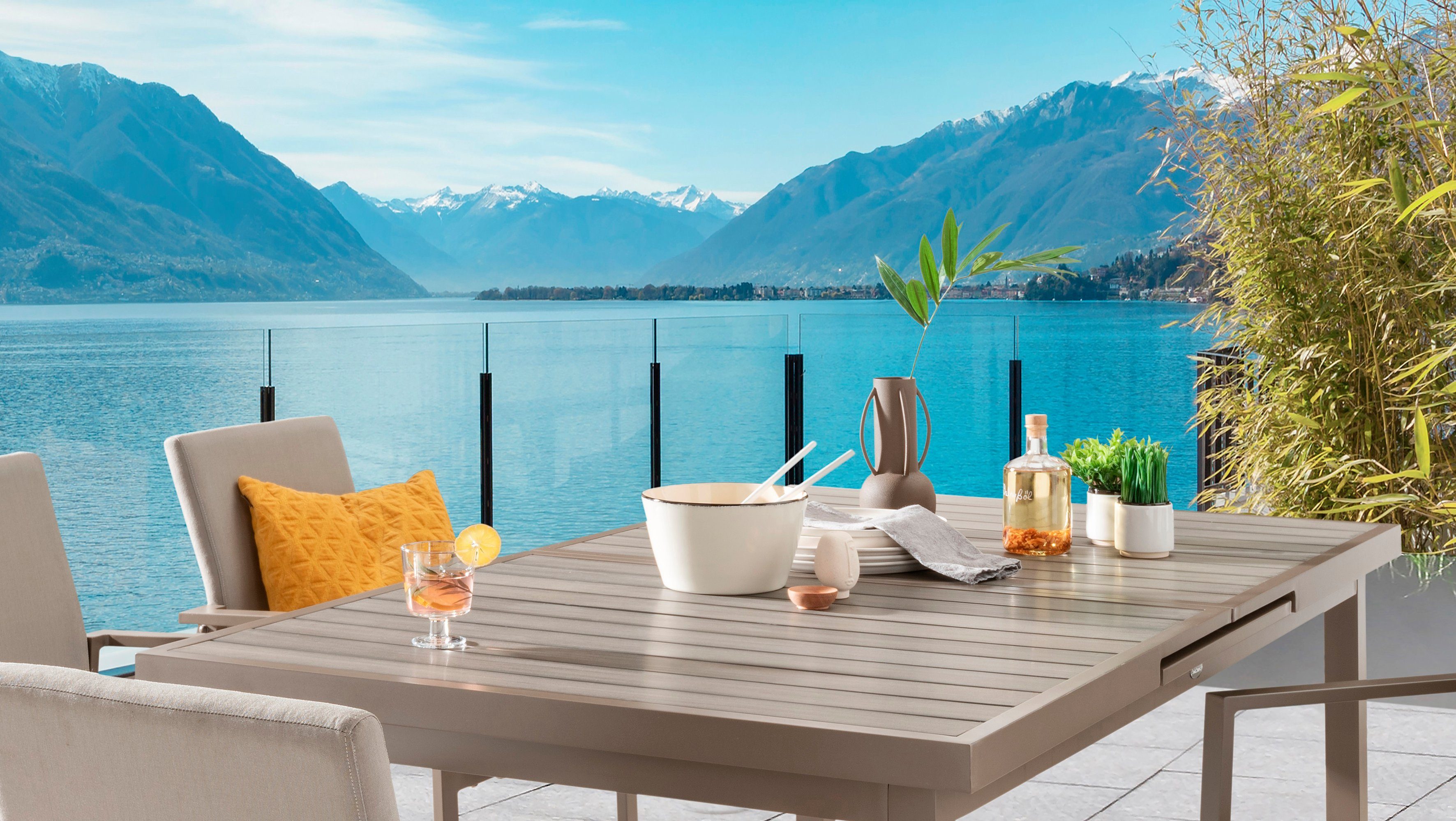 Destiny Garten-Essgruppe TORINO IMOLA 4 Se + Ausziehtisch 165/215x100cm, taupe, (Set, 5-tlg., 4 Stapelsessel, 1 Tisch mit Synchronauszug), Aluminium, Olefin, Polywood