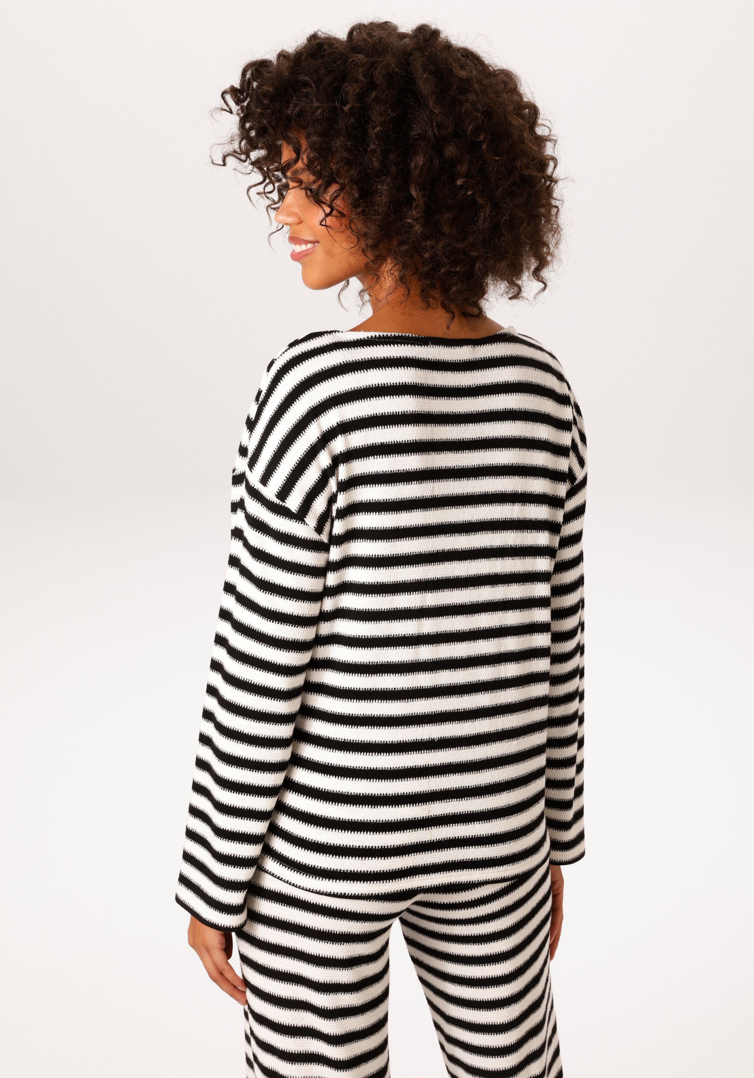 Aniston CASUAL Sweatshirt im interessanten Steifen-Dessin - NEUE KOLLEKTION günstig online kaufen