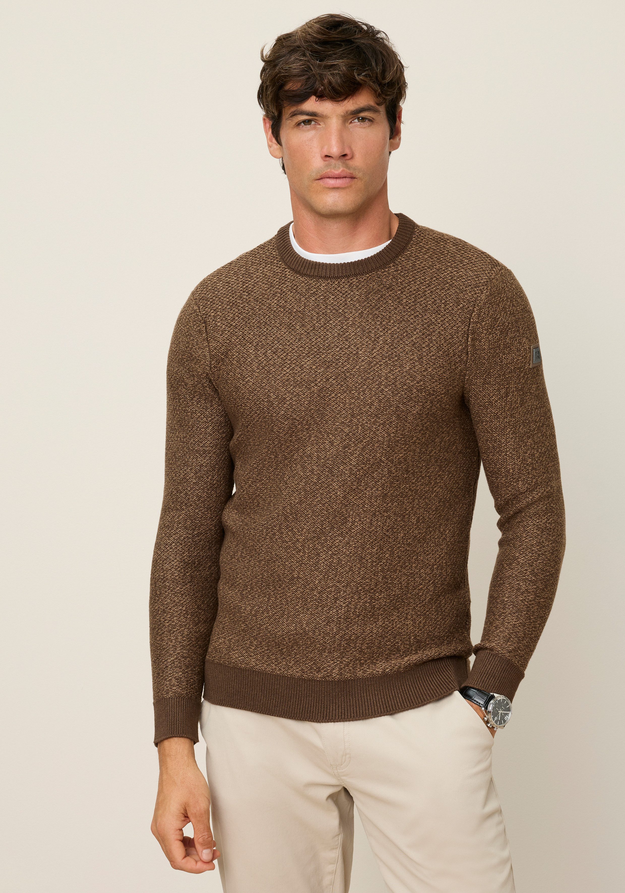 Man's World Rundhalspullover Neue Kollektion! Highlight Strukturqualität mit Rippbündchen am Ausschnitt, Strickmaterial, melierte Optik. € 29,99, (€ 29,99 pro 1 Stk).
