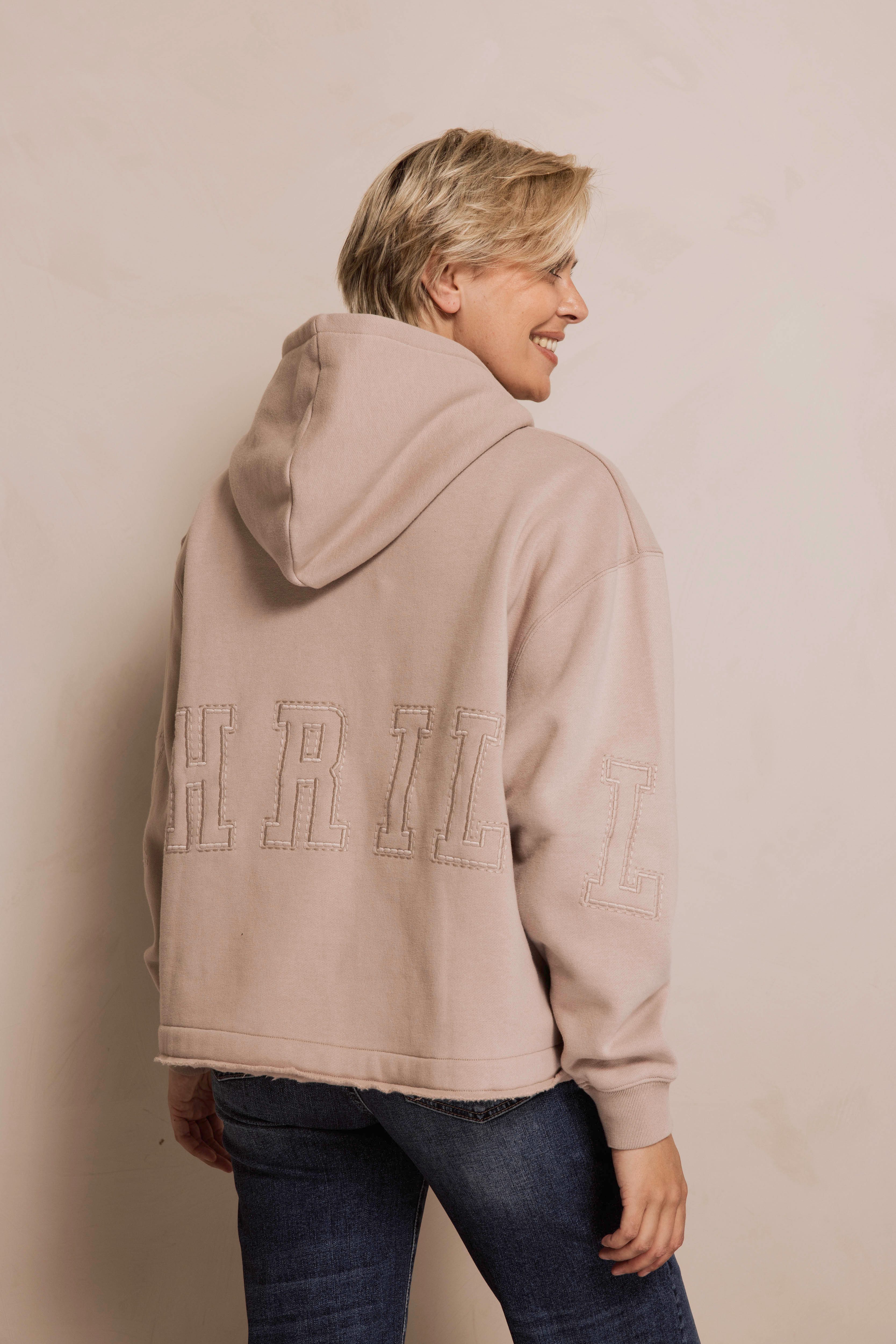 Zhrill Sweater ZHJUNA mit großer Stickerei auf dem Rücken günstig online kaufen