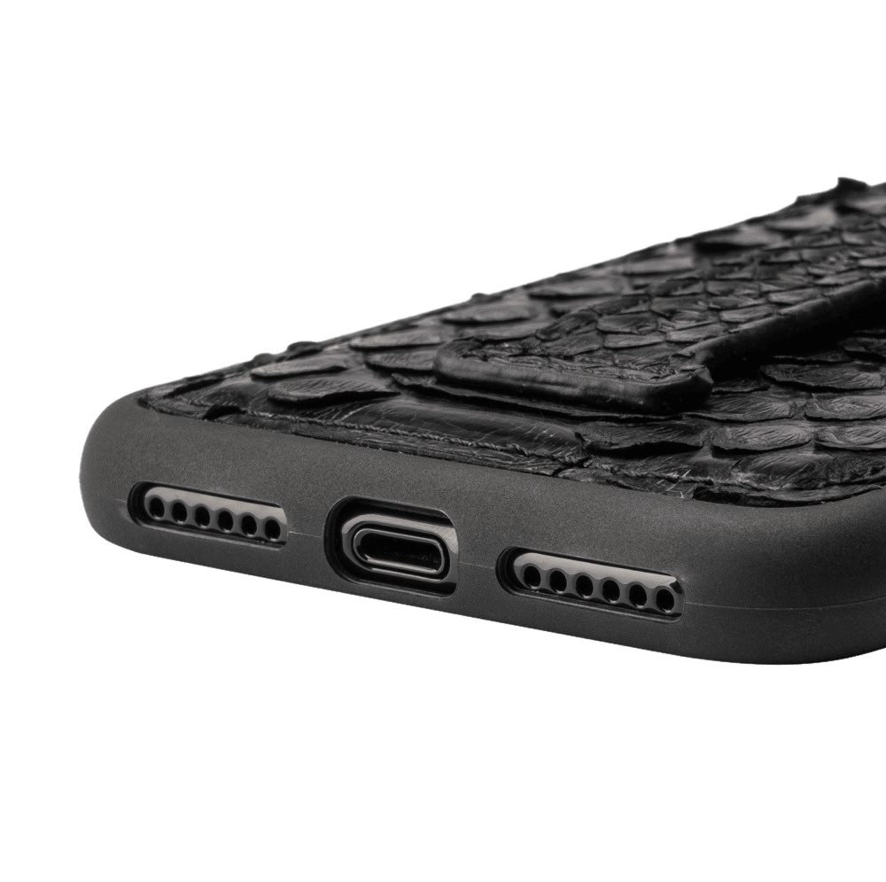 GOLDBLACK Handyhülle GOLDBLACK iPHONE 11 PRO LEDERHÜLLE MIT FINGERSCHLAUFE PYTHON TIEF