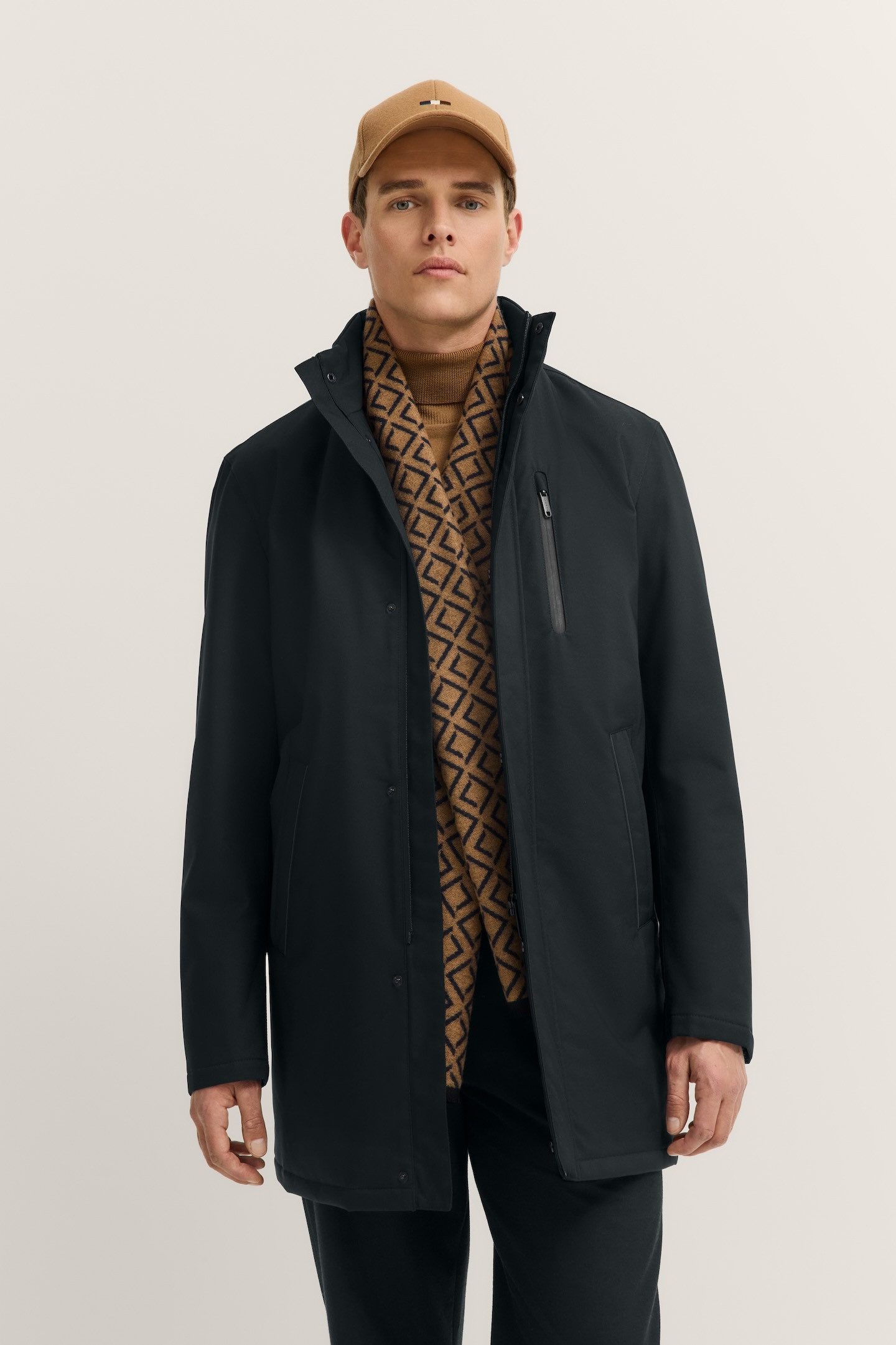 bugatti Regenmantel Rainseries Modern Fit wasserdicht und atmungsaktiv