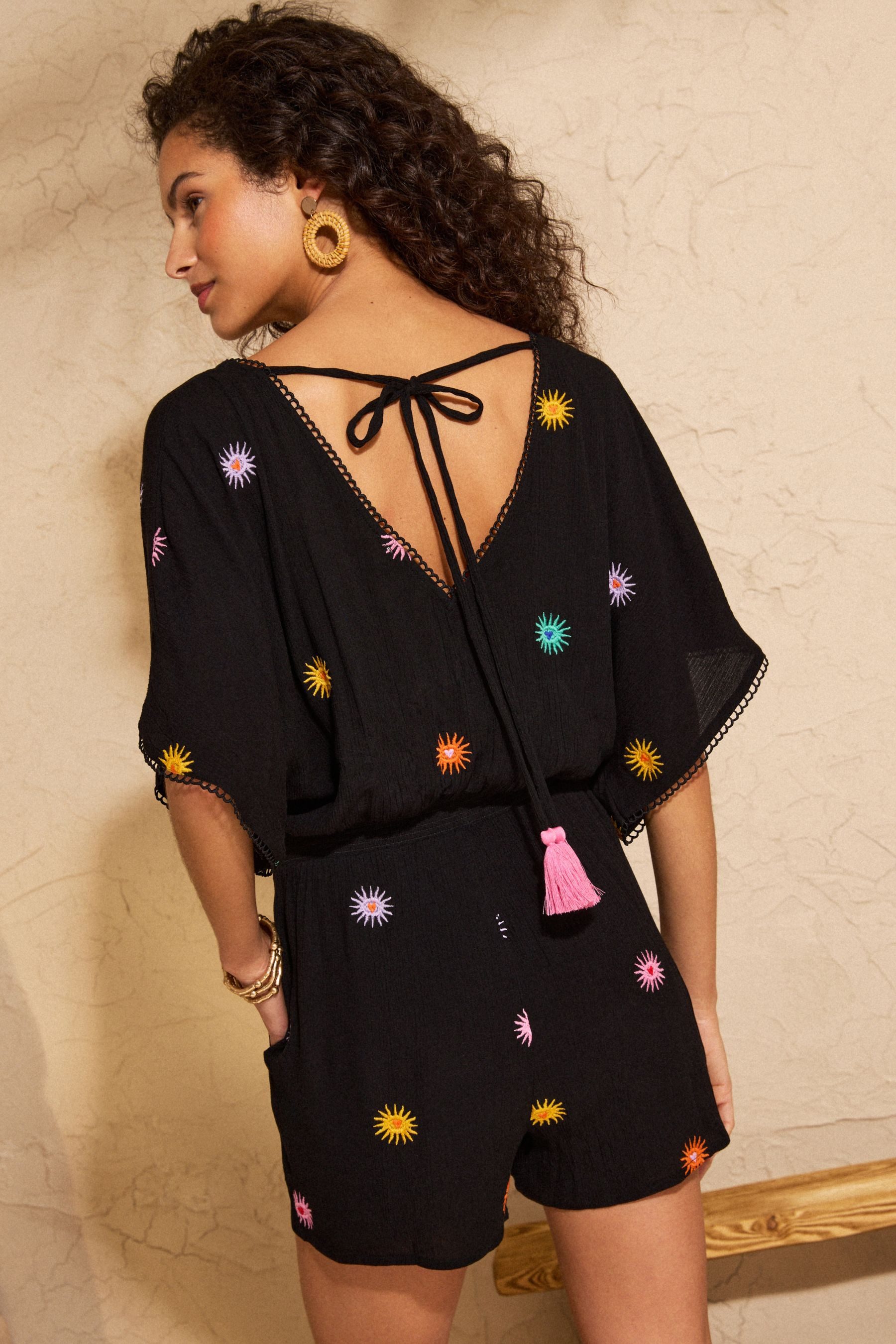 Love & Roses Playsuit Love & Roses Bestickter Playsuit, Regular (1-tlg) günstig online kaufen