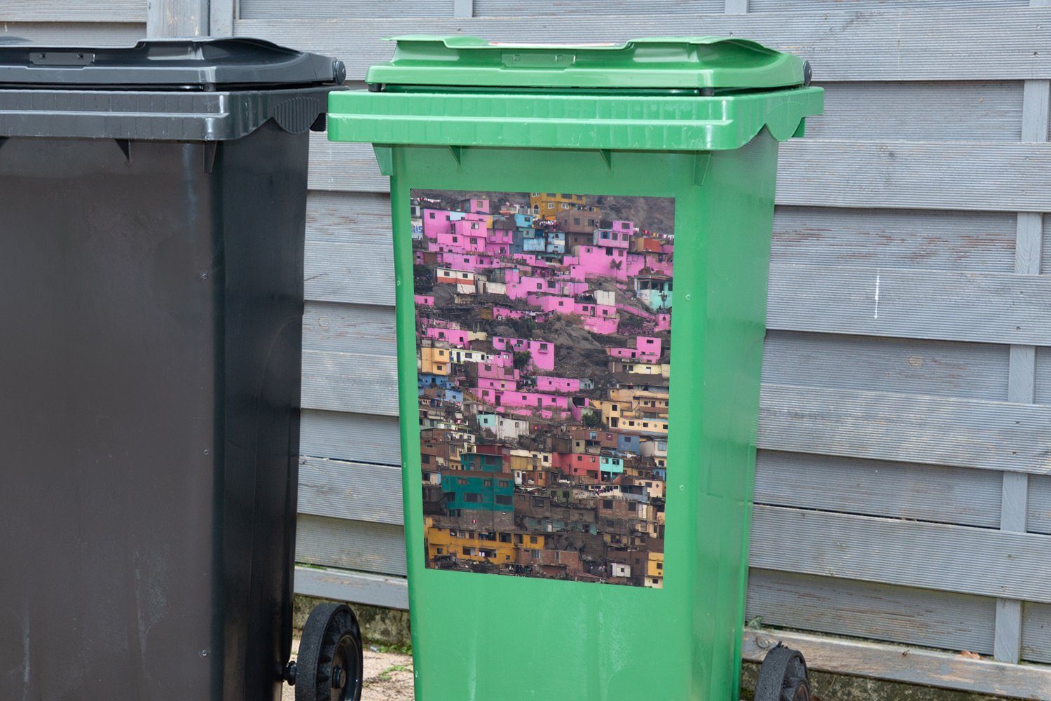 Wandsticker Mülleimer-aufkleber, den Vierteln Die Häuser in (1 Lima Sticker, von Mülltonne, St), leuchtenden Container, Abfalbehälter MuchoWow