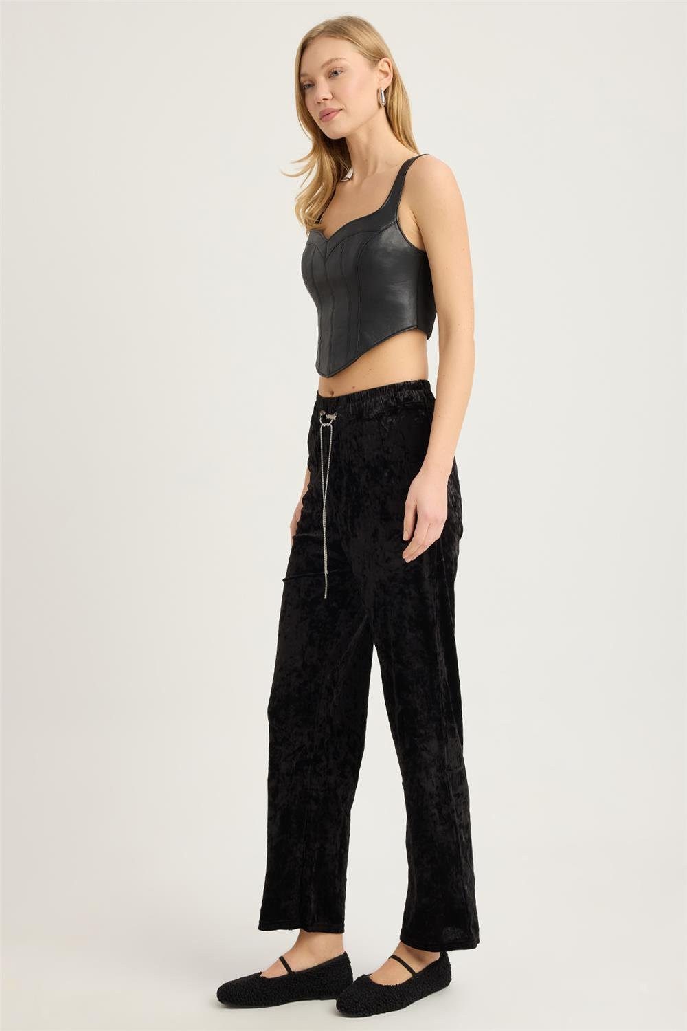 HomeStore Bequeme Jeans zerknitterte Samthose