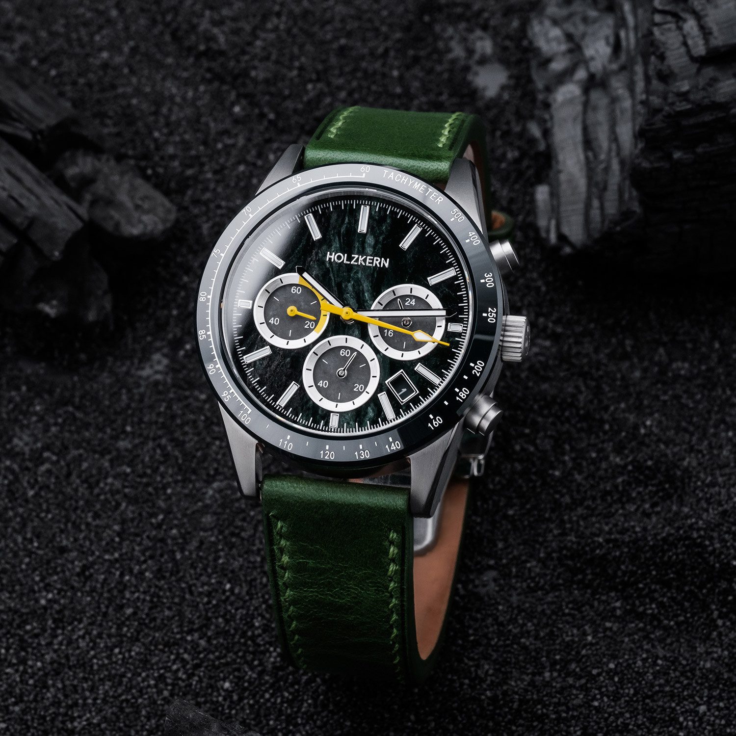 Holzkern Quarzuhr 9010631021832, Herrenarmbanduhr Titan Neverrest Katzenauge/Grün