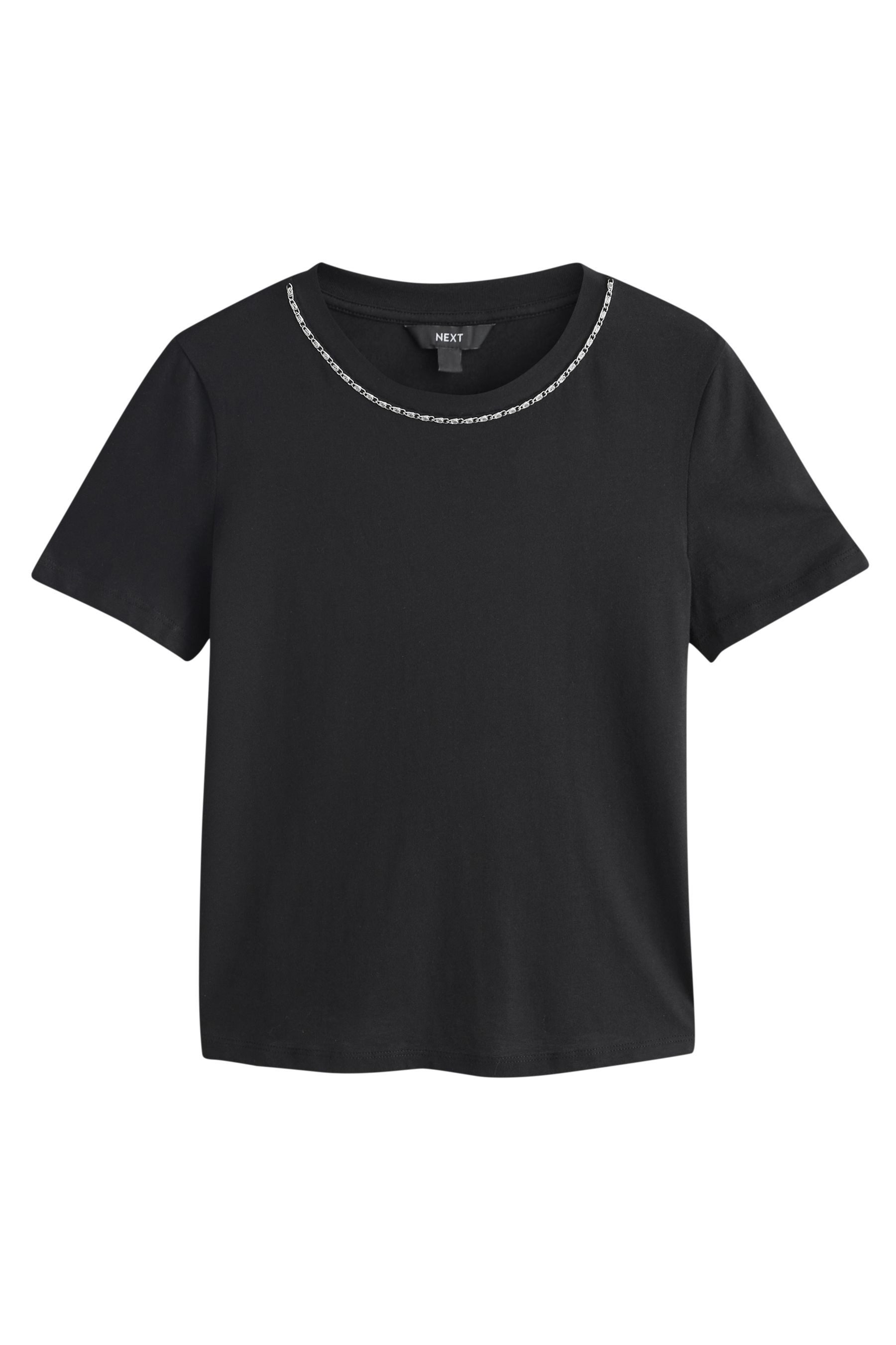 T-Shirt Kurzärmeliges T-Shirt mit Kettenverzierung
