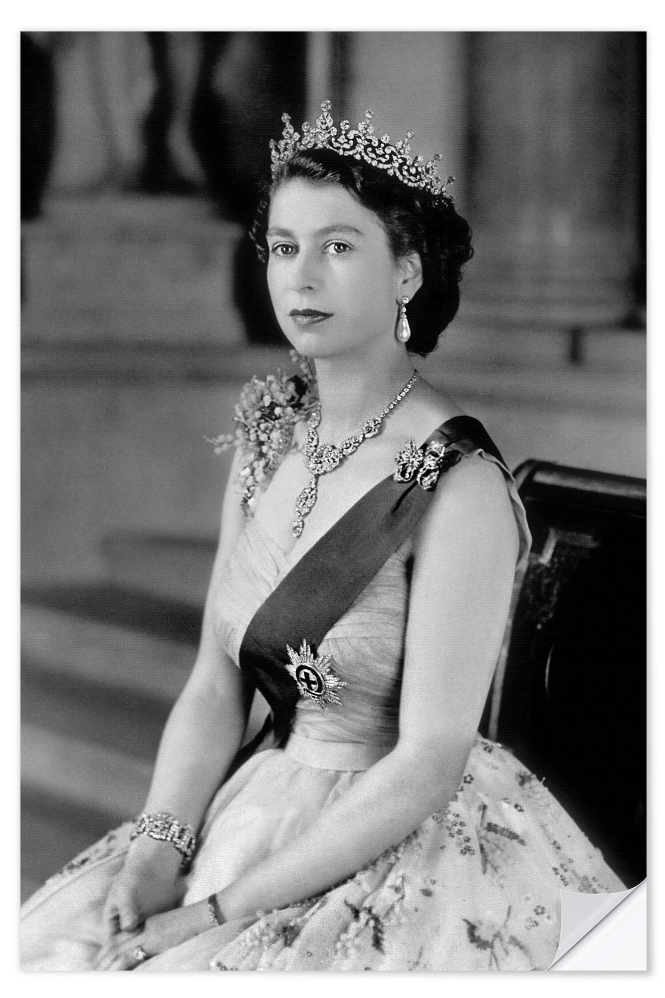 Posterlounge Wandfolie Bridgeman Images, Königin Elizabeth II, Wohnzimmer Fotografie