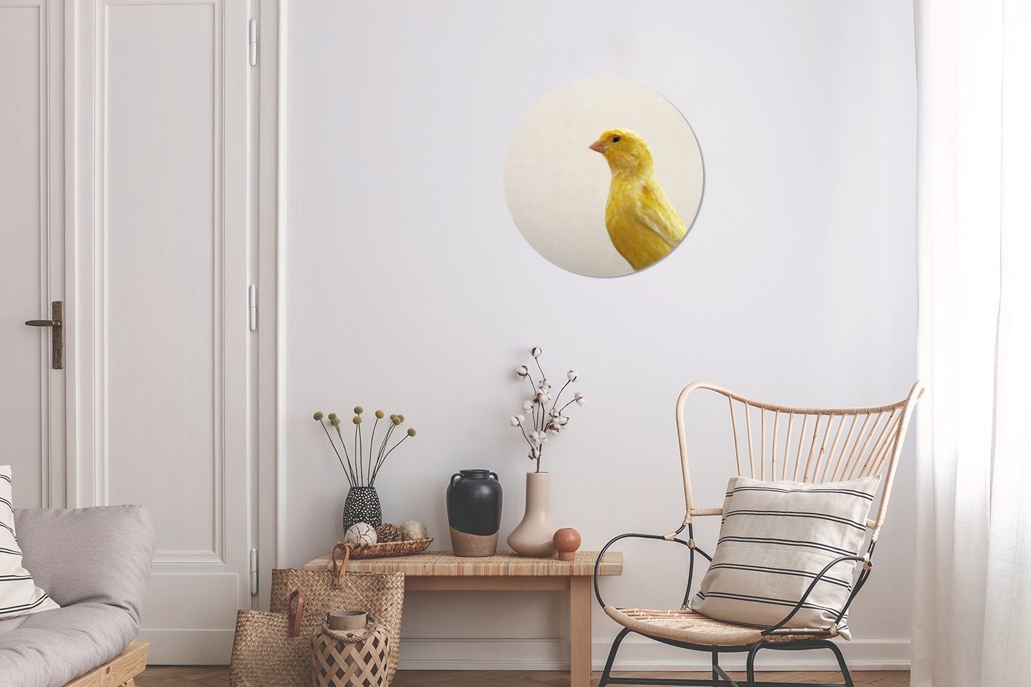 MuchoWow Gemälde Nahaufnahme eines gelben Wohnzimmer, cm Forex, Kanarienvogels Wandbild, Kreis mit Wanddekoration St), (1 30x30 Rundes Hintergrund, weißem